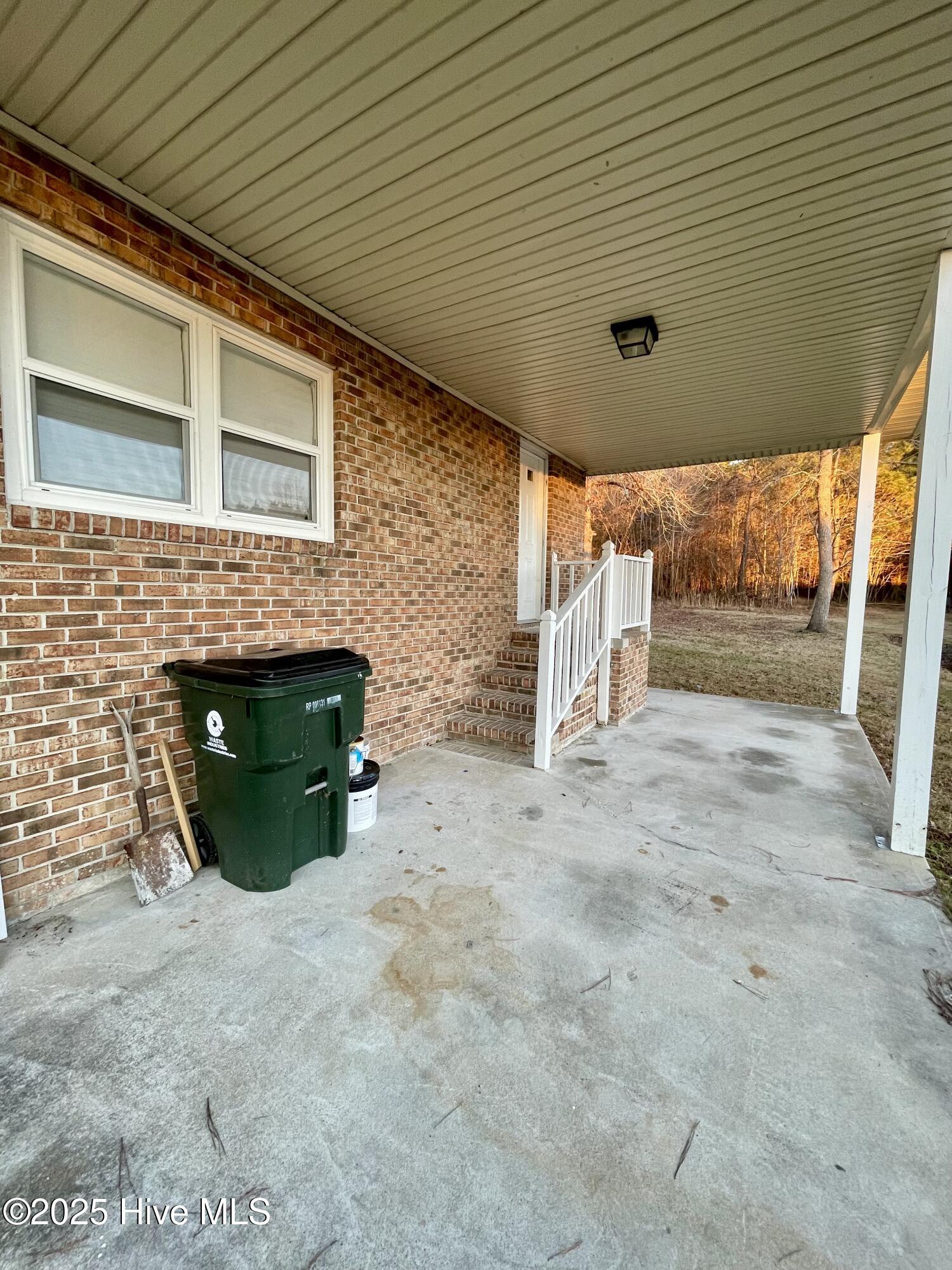 1995 Bear Trap Road Property Photo 8