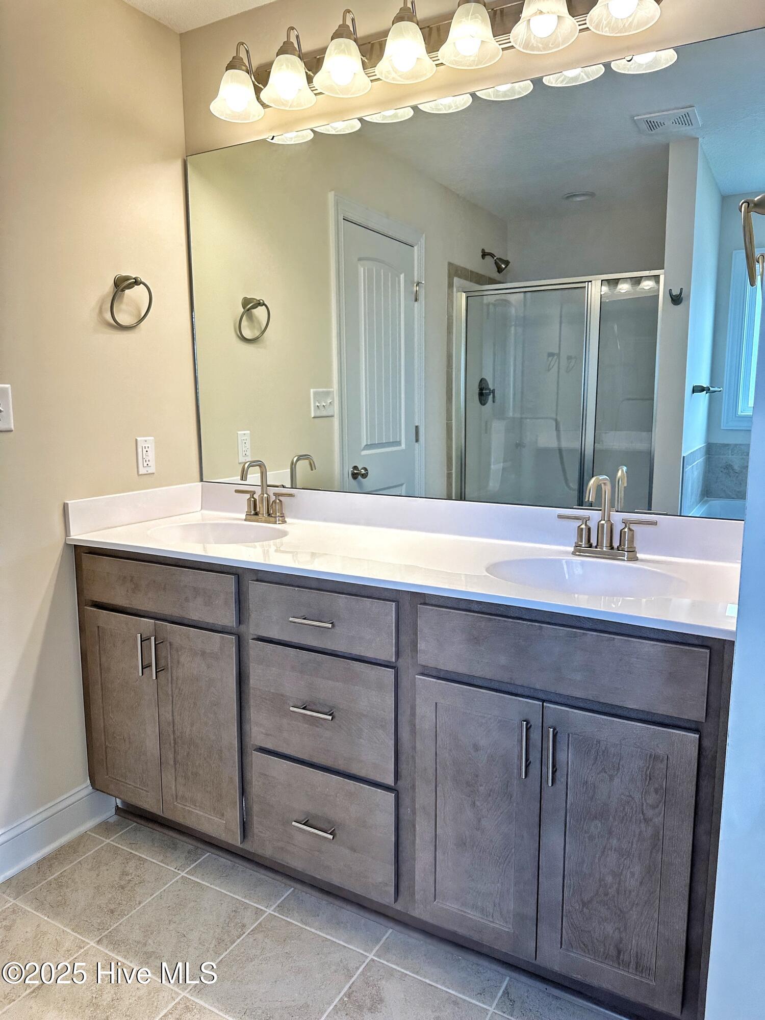 639 Indigo Johnston Drive Property Photo 19
