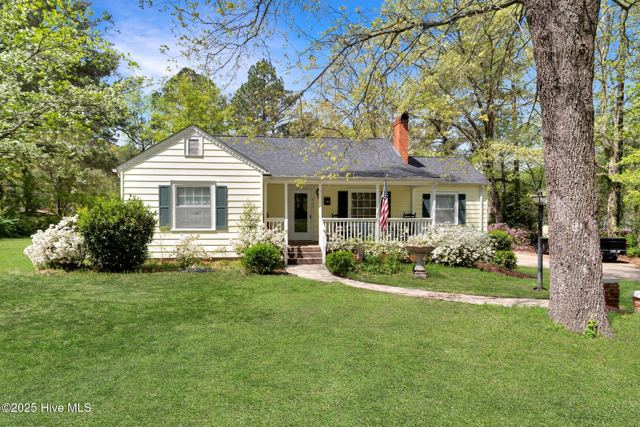 217 Roberdell Road Property Photo