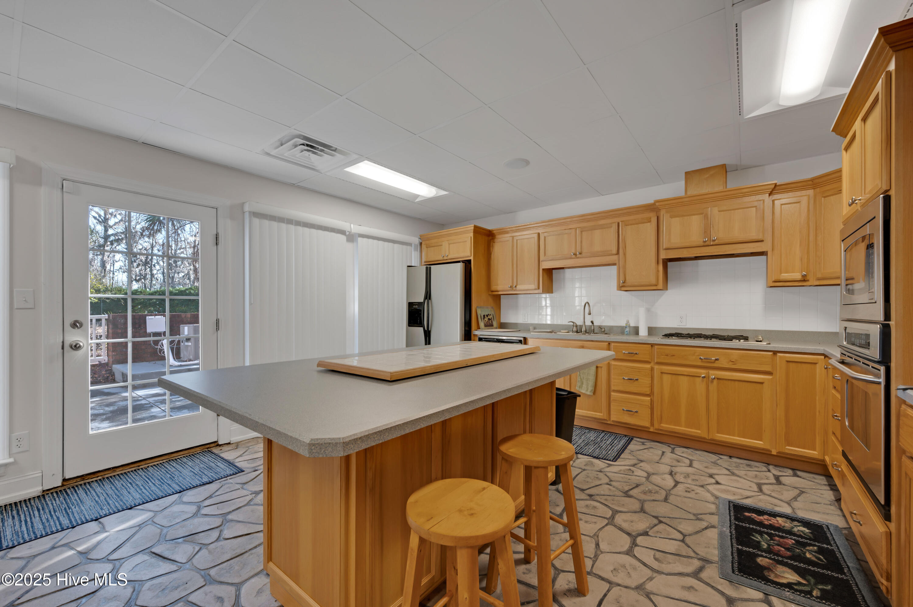 240 Drake Landing Property Photo 20