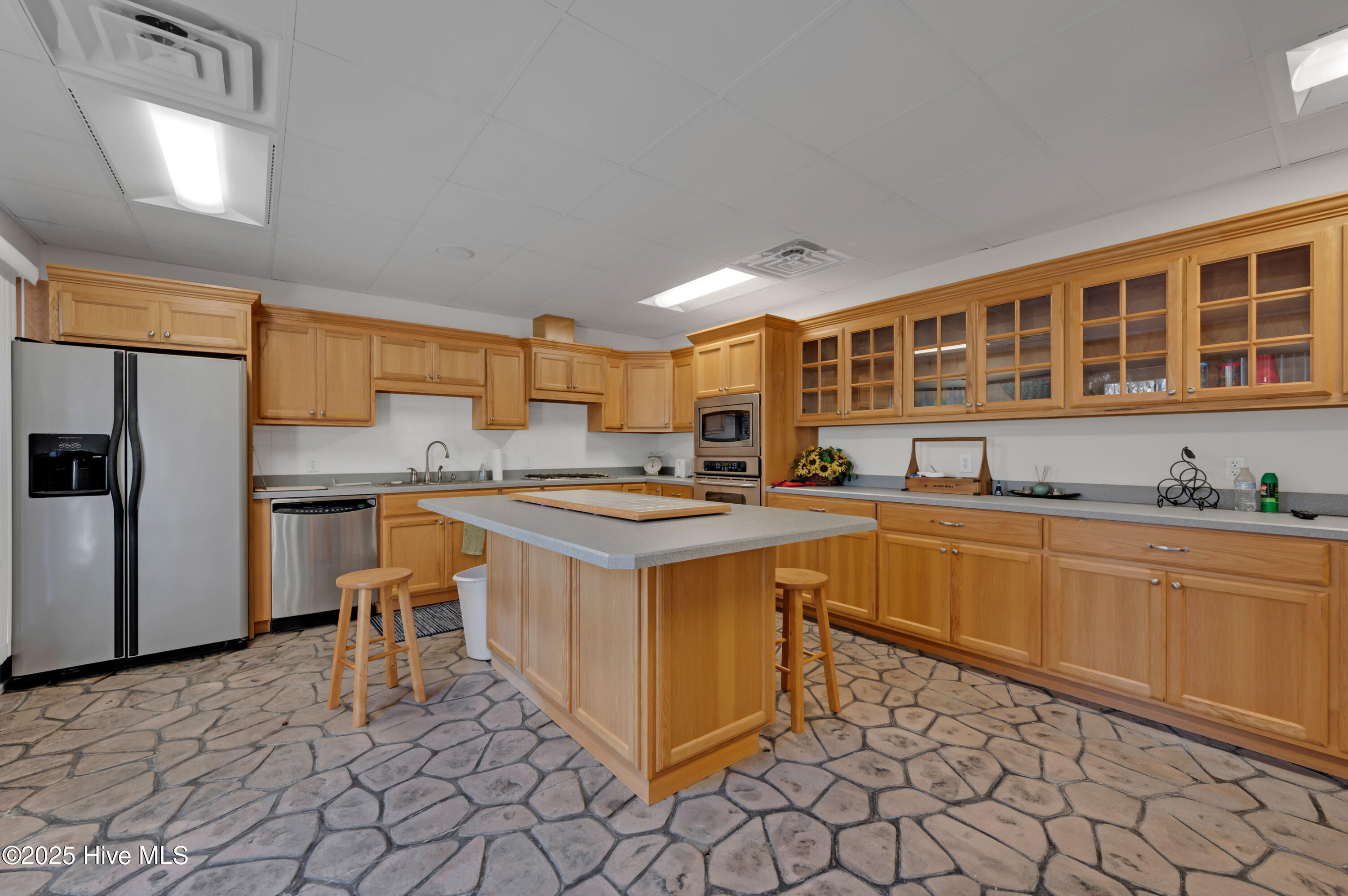 240 Drake Landing Property Photo 21