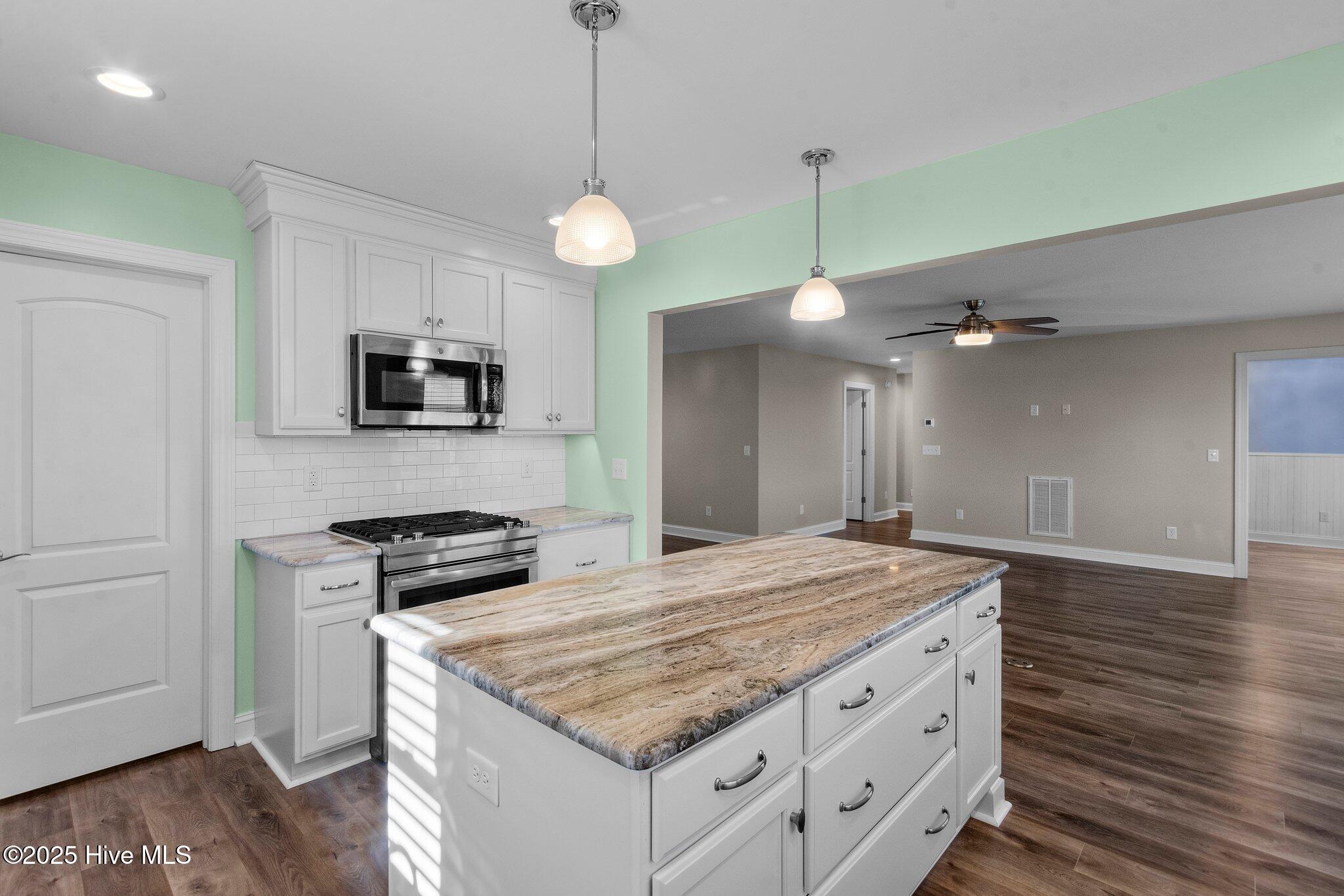 1055 Waterlily Road Property Photo 15