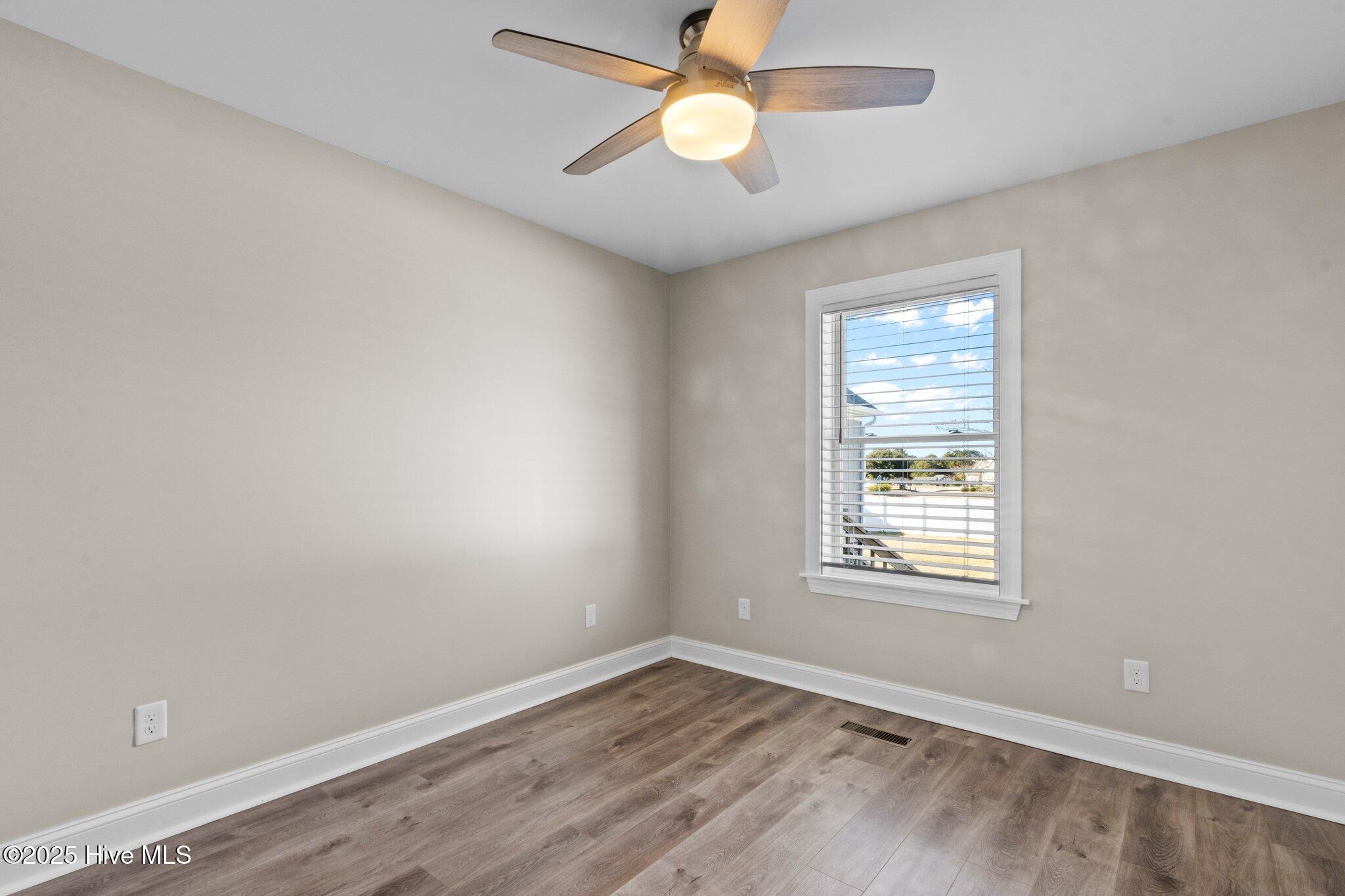 1055 Waterlily Road Property Photo 27