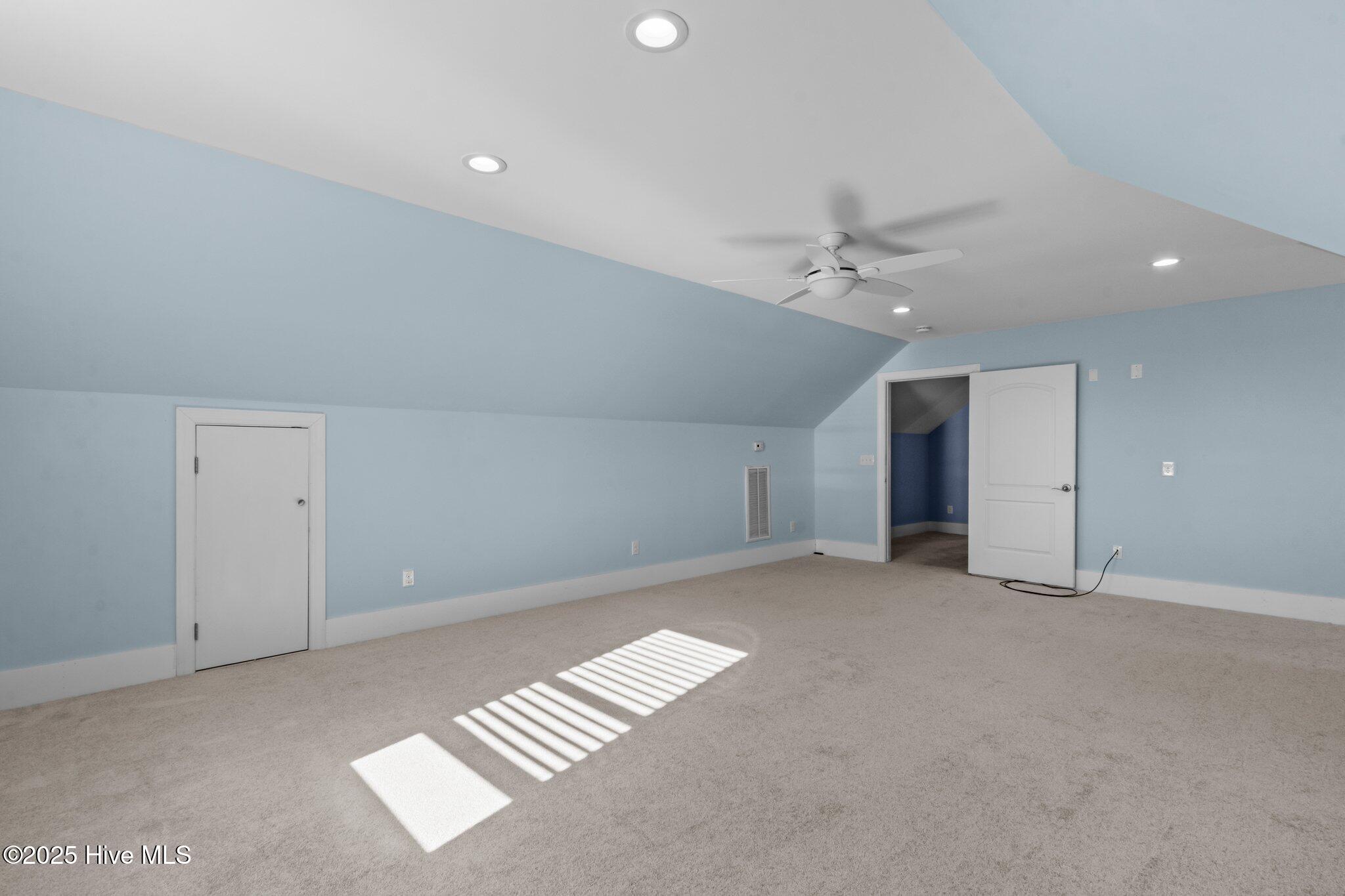 1055 Waterlily Road Property Photo 39