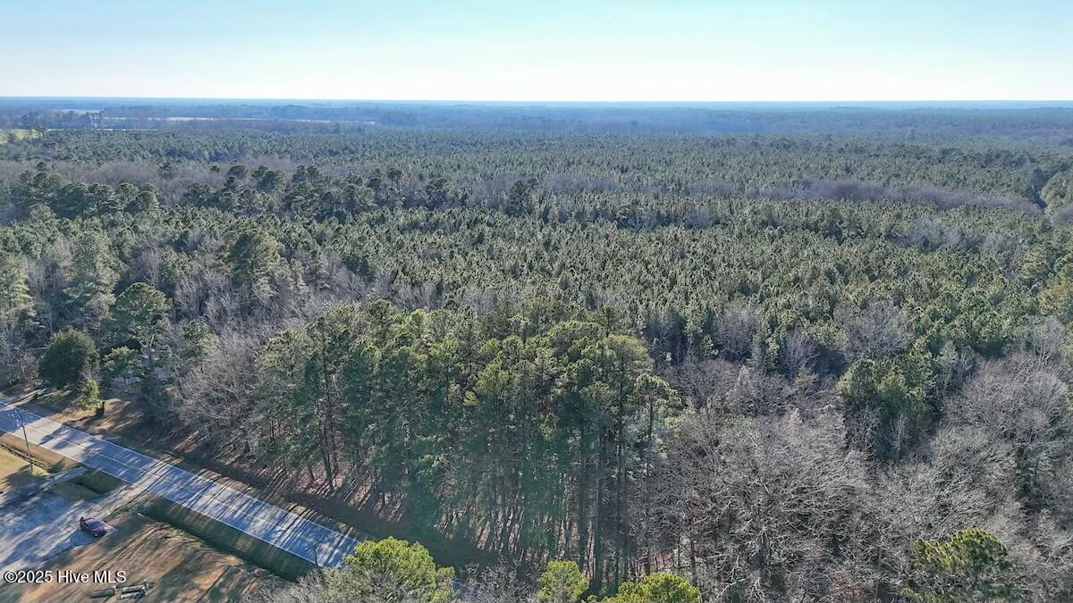 4325 Governors Road Property Photo 4