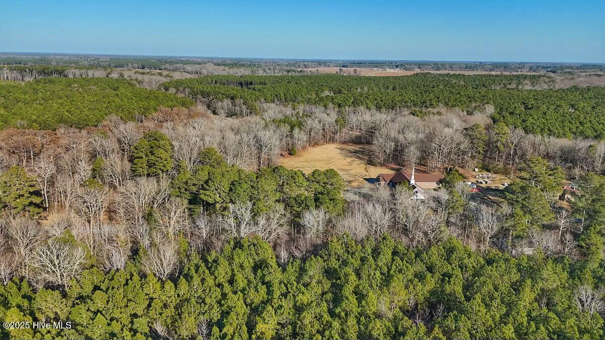 4325 Governors Road Property Photo 10