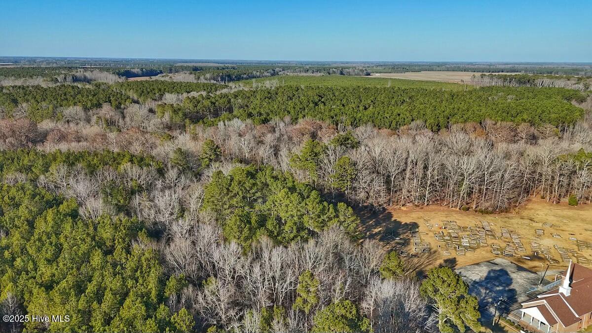 4325 Governors Road Property Photo 15