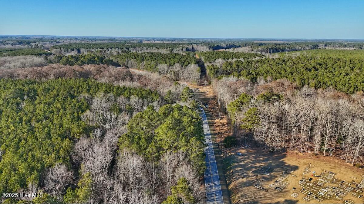 4325 Governors Road Property Photo 17