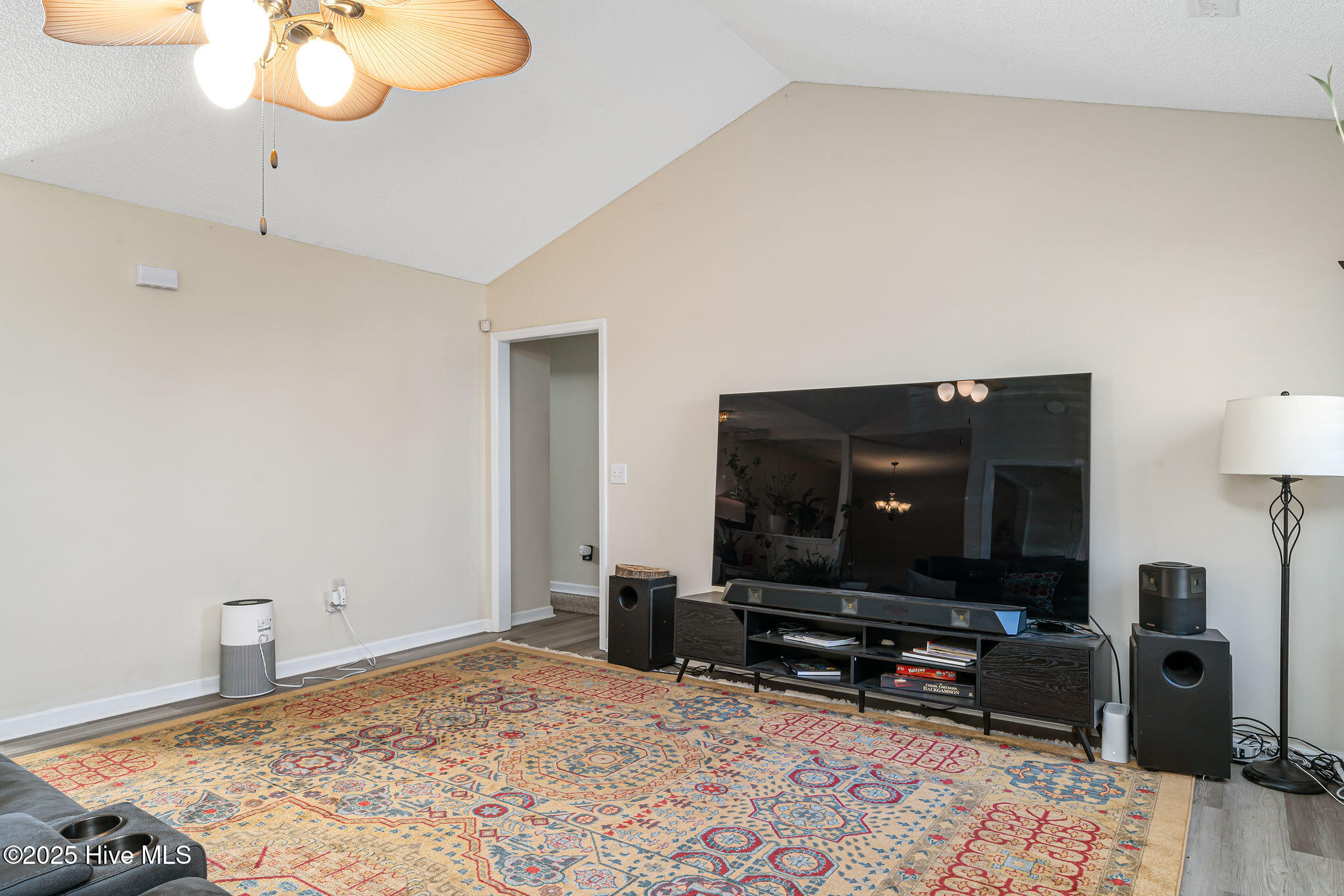 1203 Woodburn Court Property Photo 8