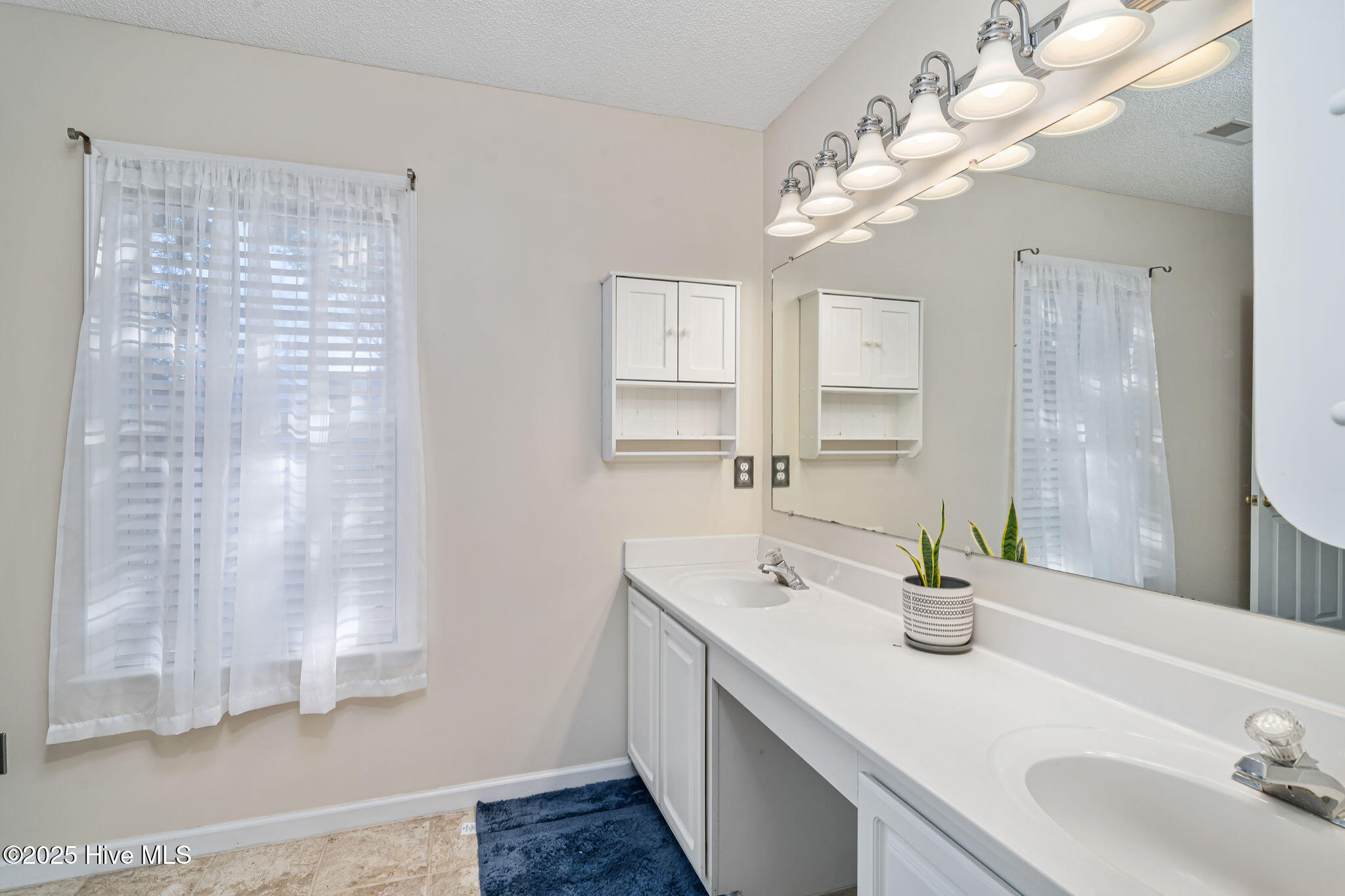 1203 Woodburn Court Property Photo 19