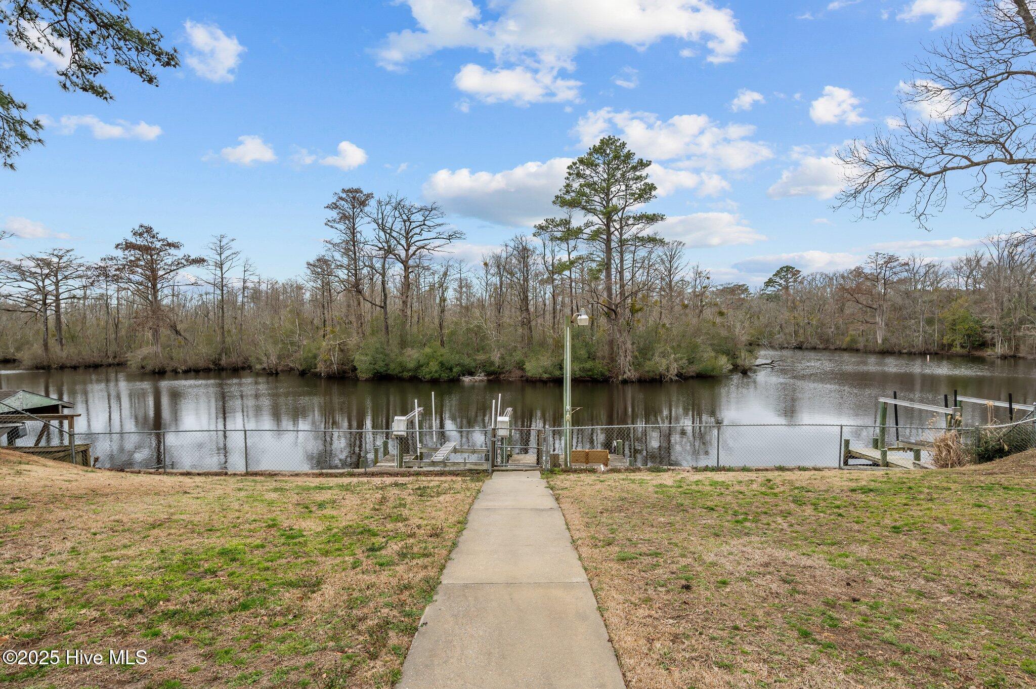 108 Arbor Drive Property Photo 16