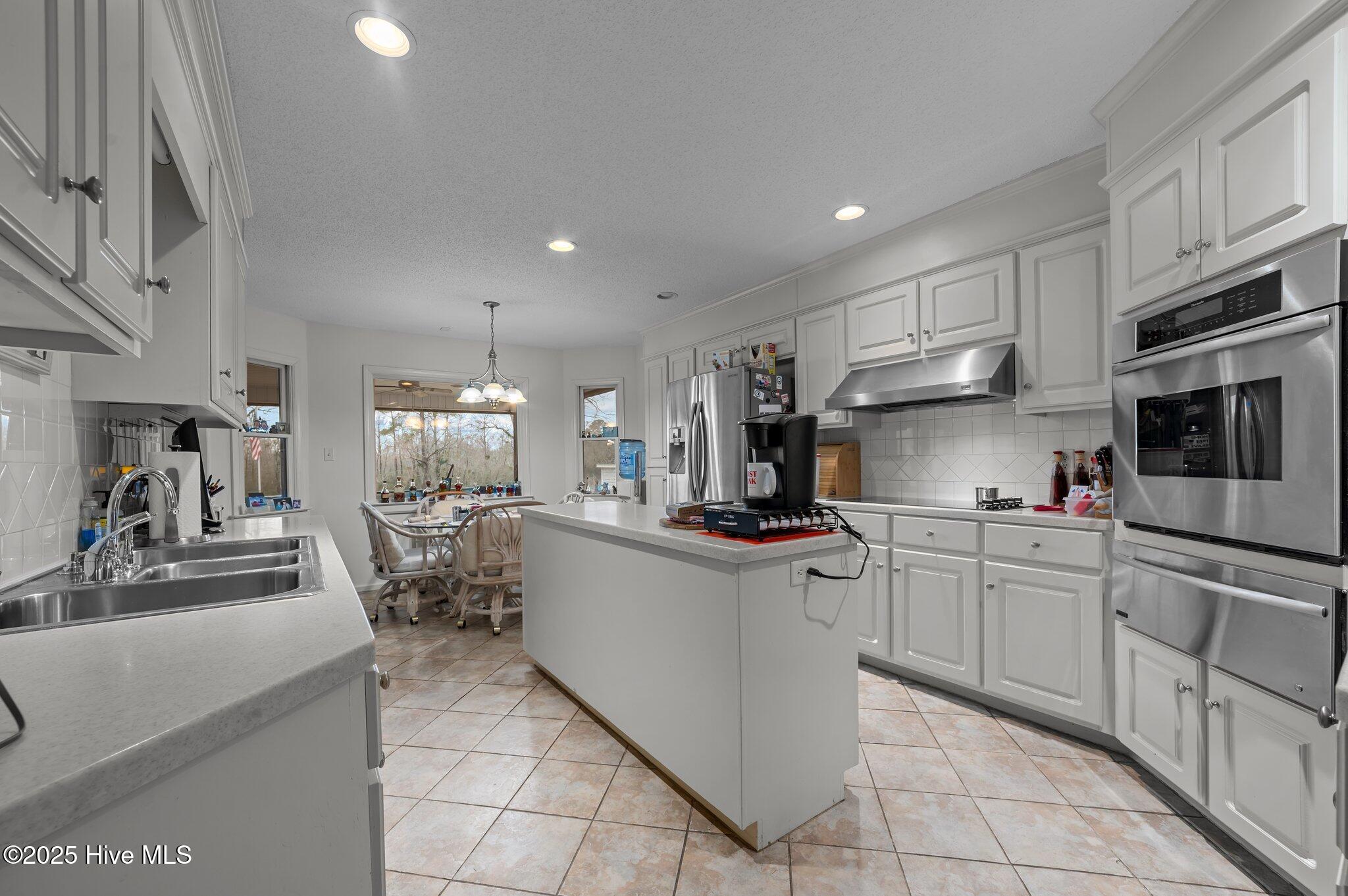 108 Arbor Drive Property Photo 30
