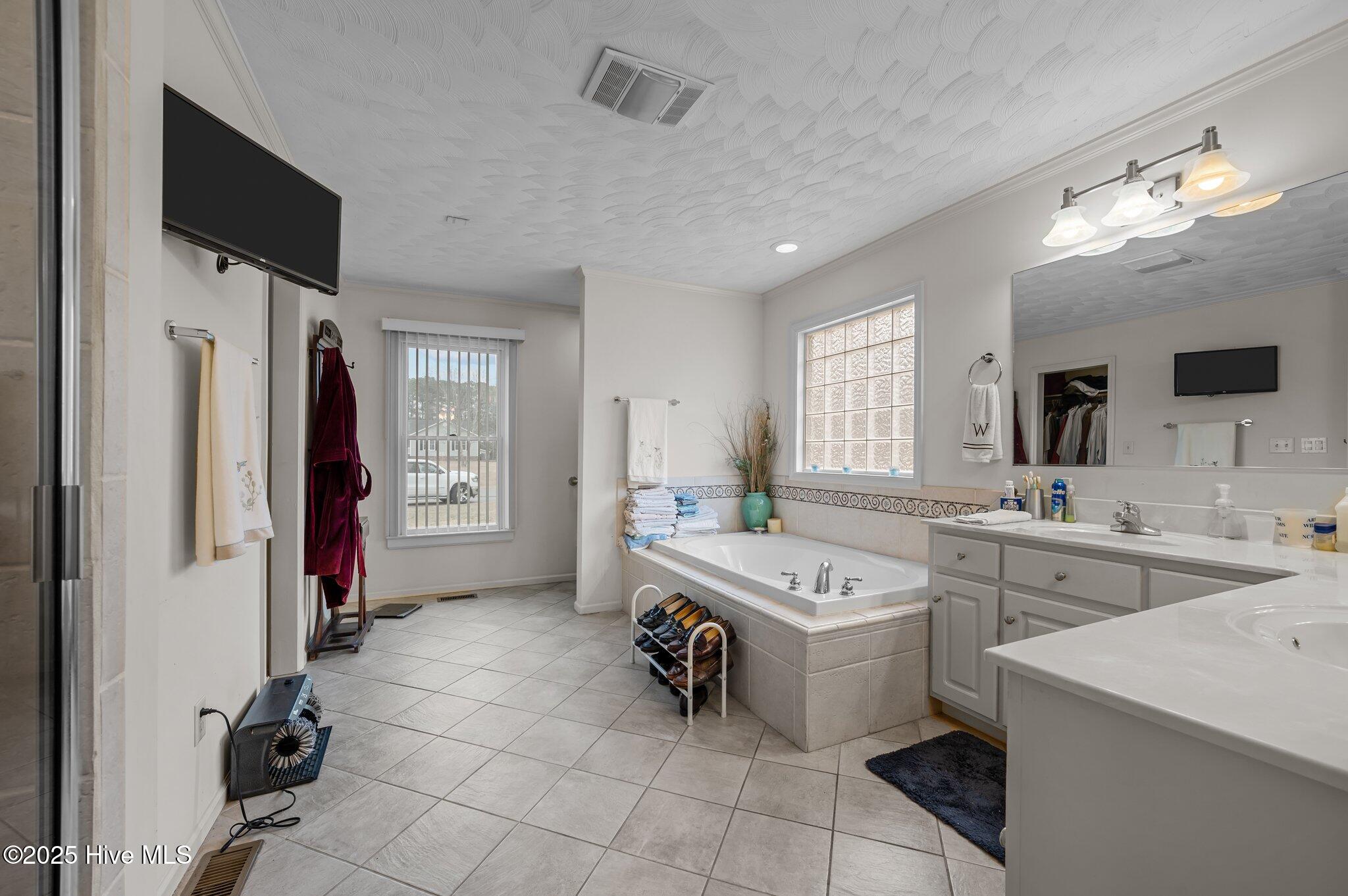 108 Arbor Drive Property Photo 42