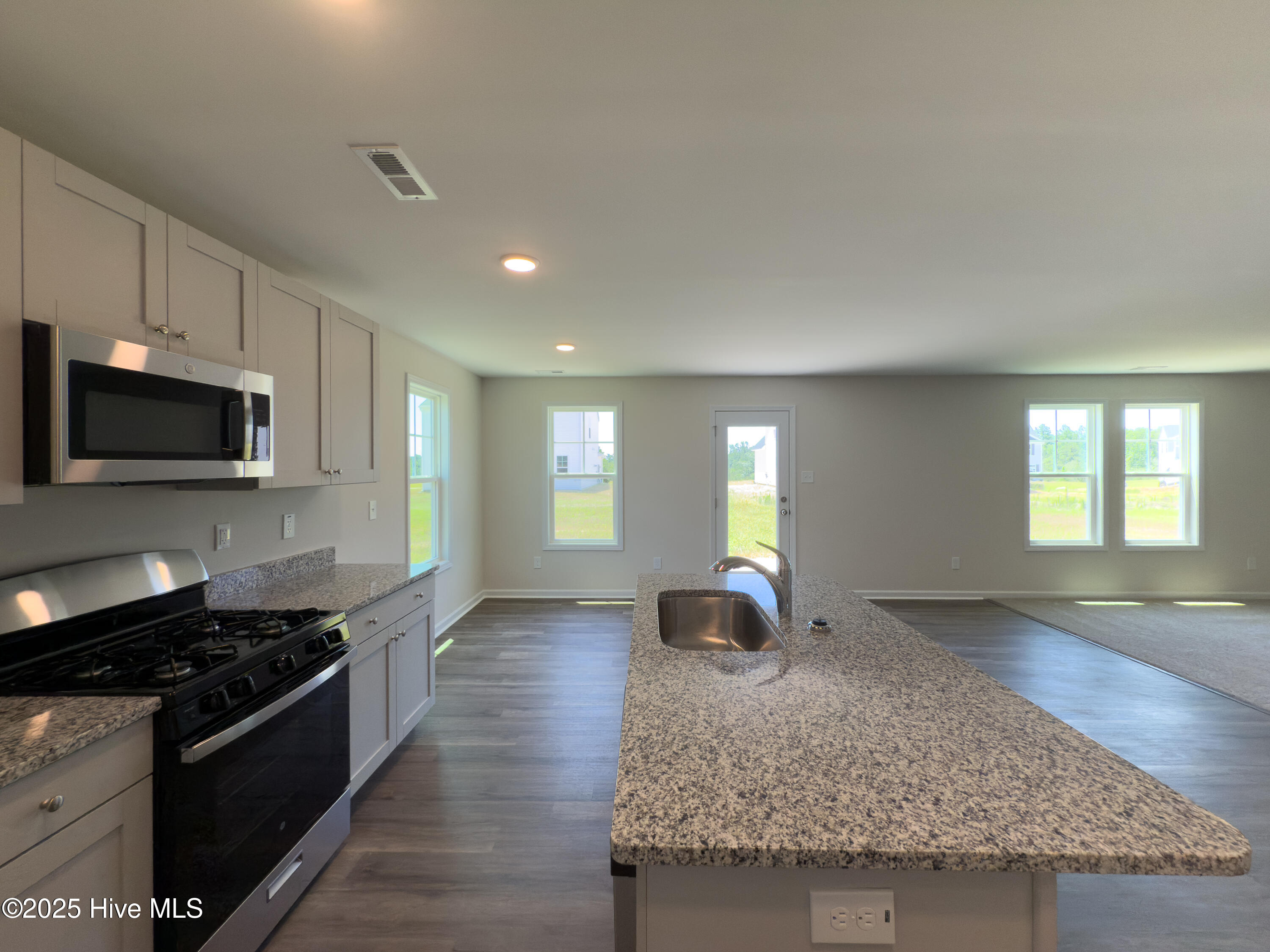 2219 Roadster Pony Lane Property Photo 13