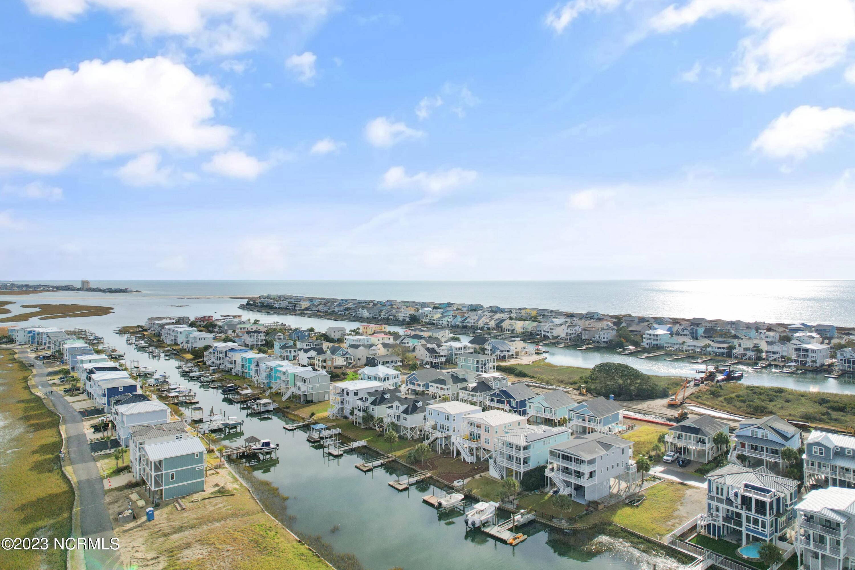 1213 N Shore Drive Property Photo 3