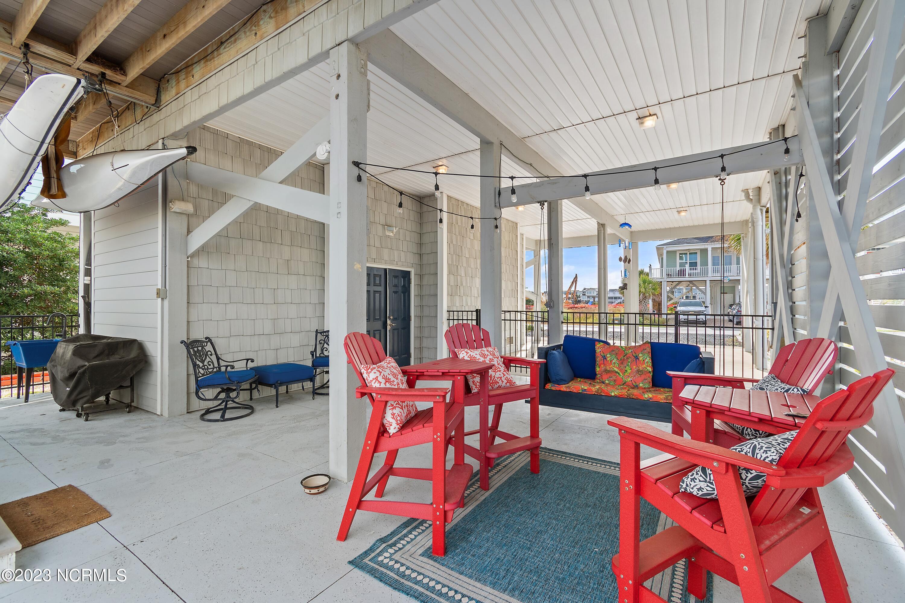 1213 N Shore Drive Property Photo 10