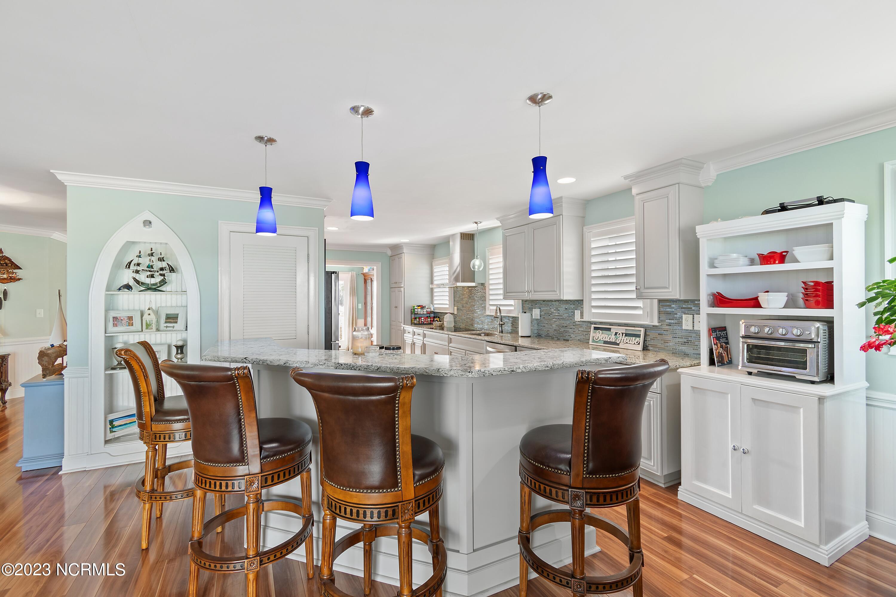 1213 N Shore Drive Property Photo 23