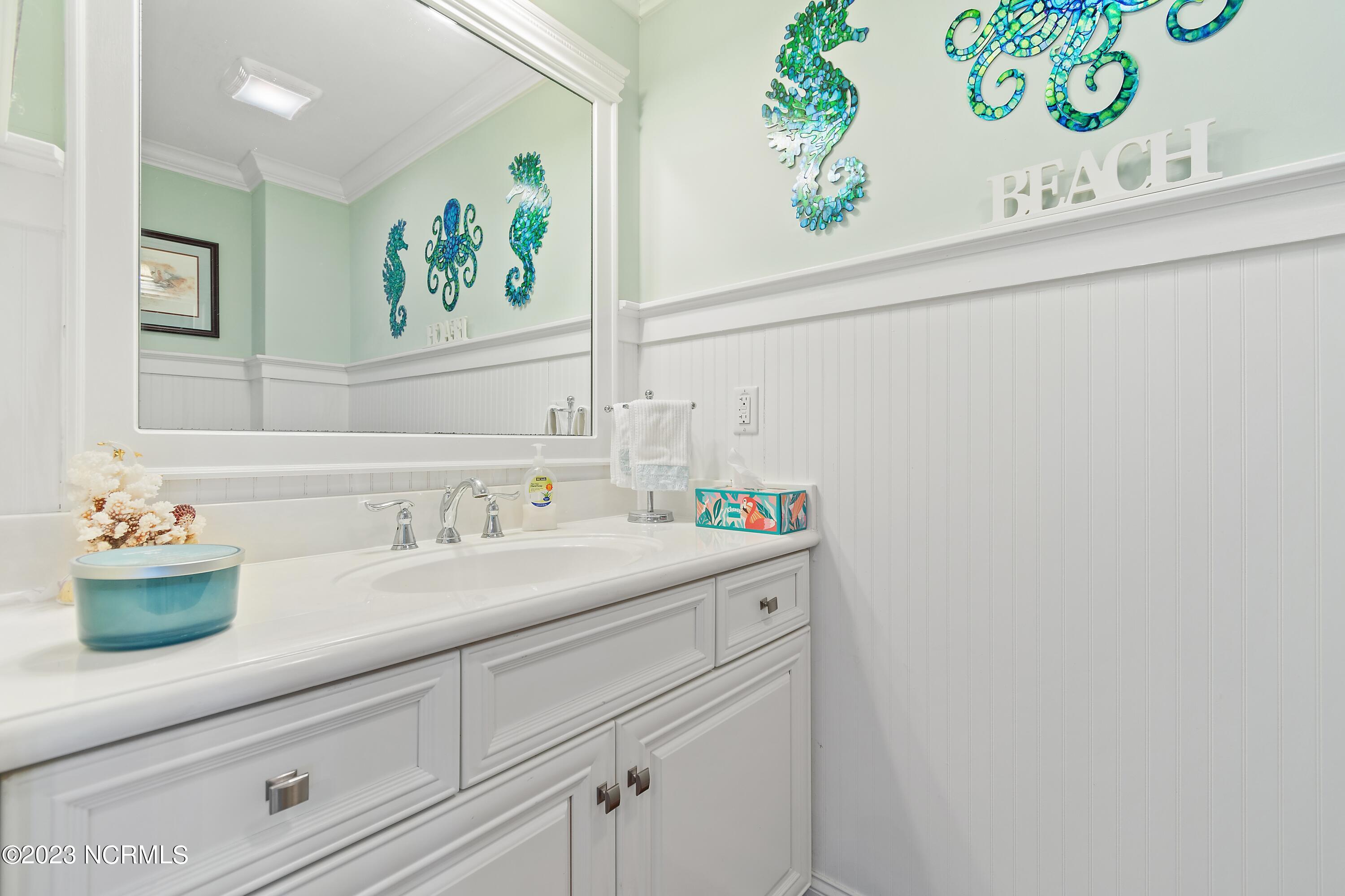 1213 N Shore Drive Property Photo 32