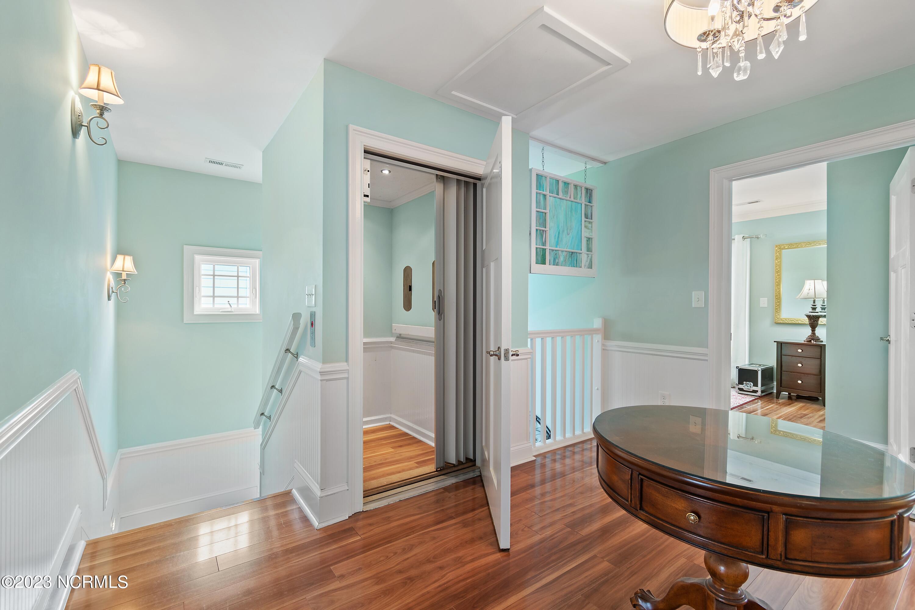 1213 N Shore Drive Property Photo 38