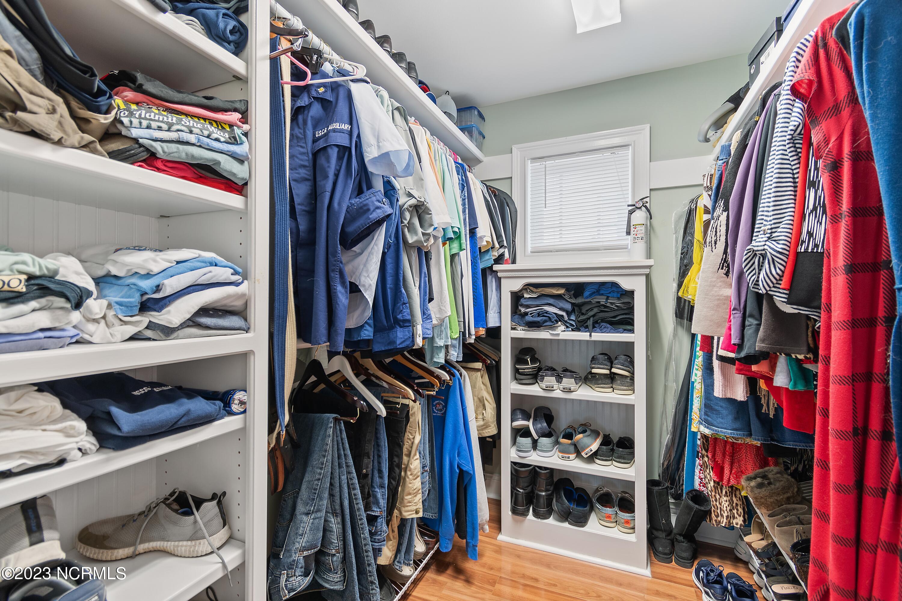 1213 N Shore Drive Property Photo 45