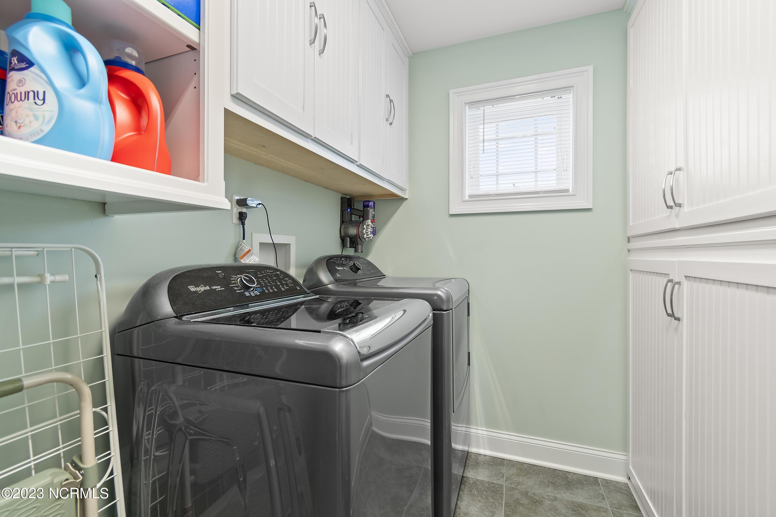 1213 N Shore Drive Property Photo 58