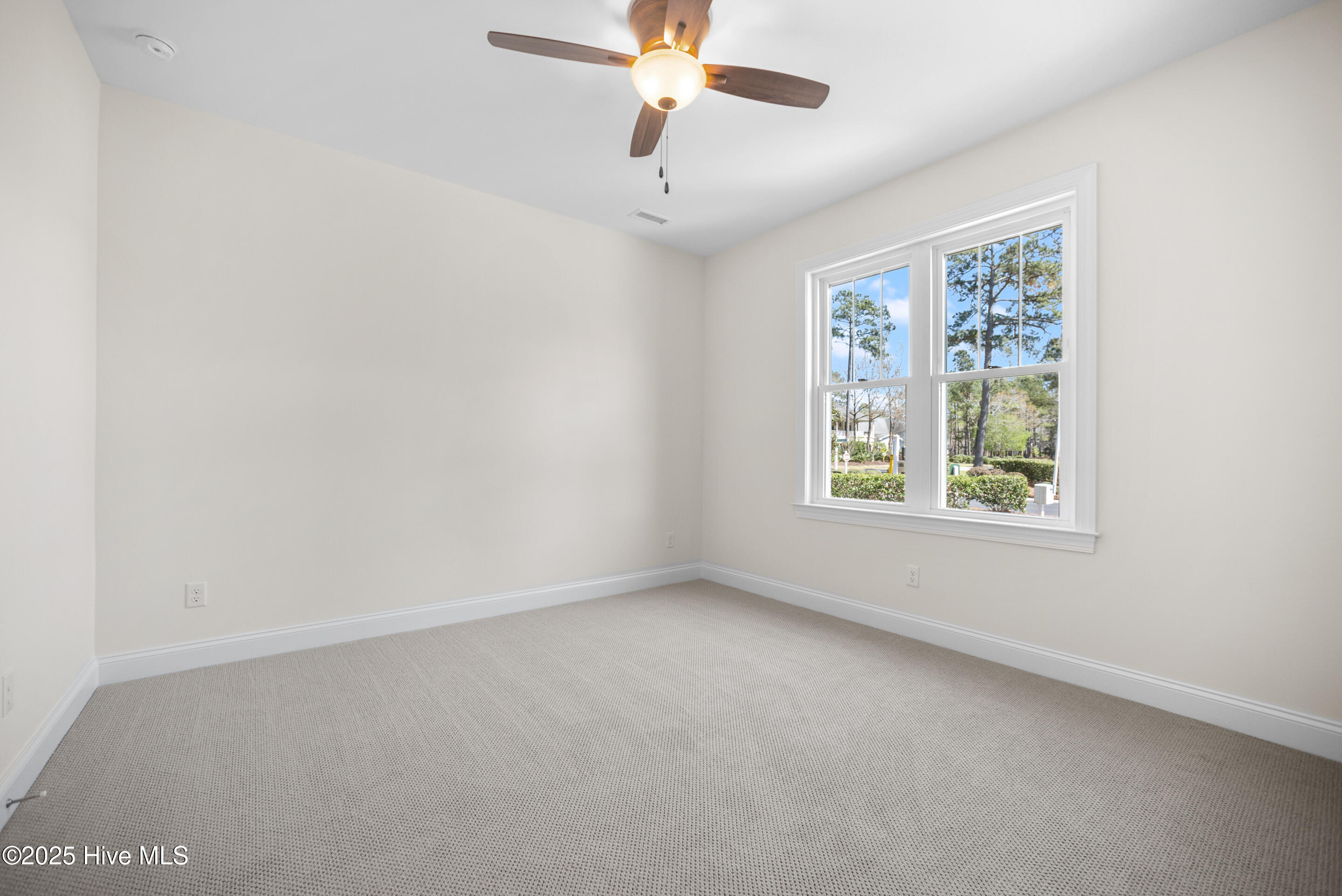 438 Lockwood Lane Property Photo 15