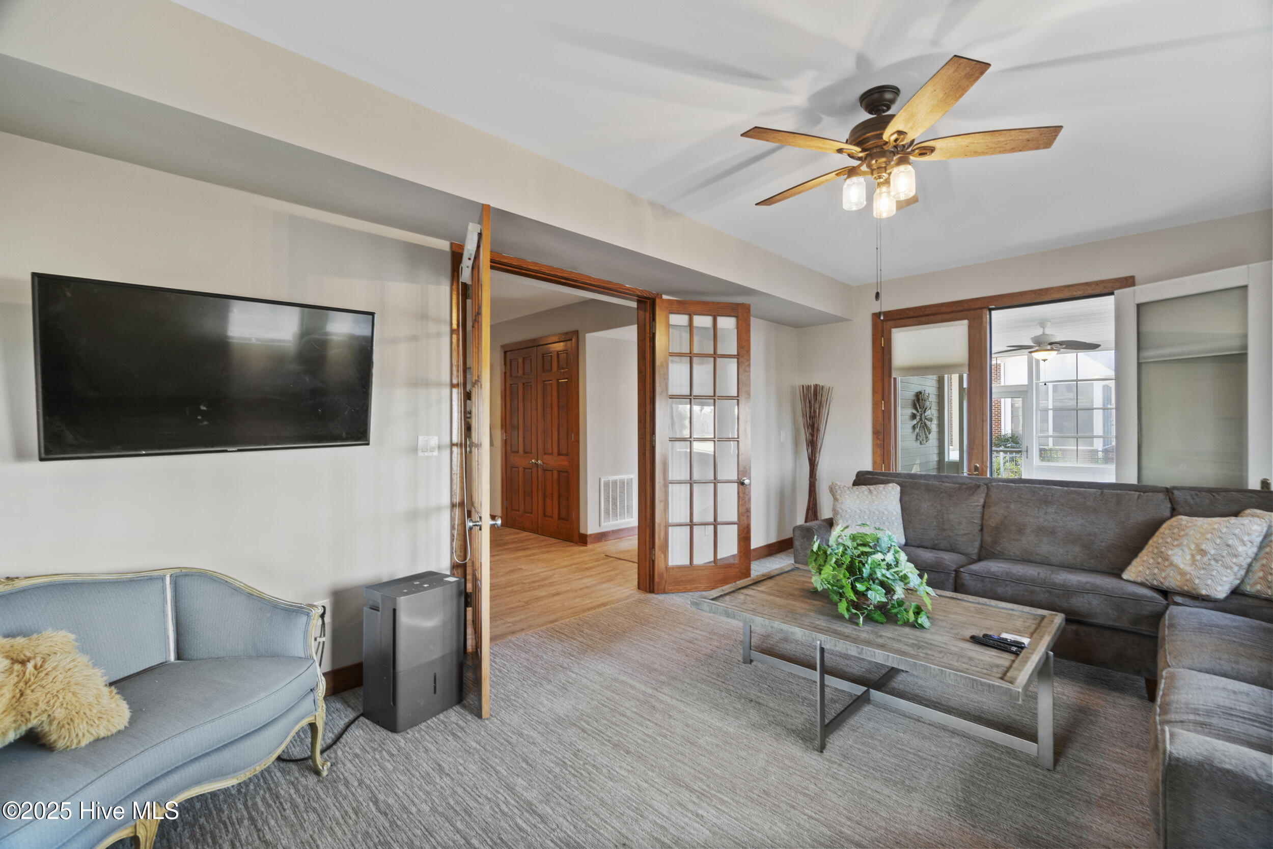 128 Perquimans Court Property Photo 7