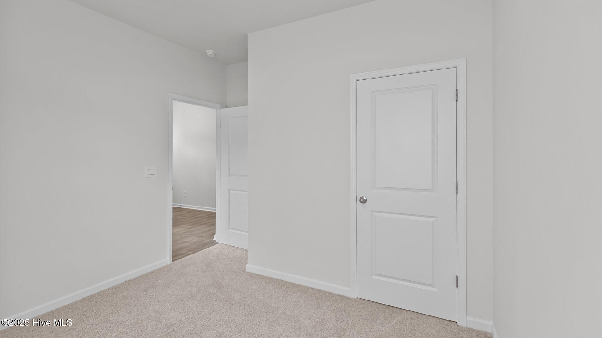 3906 Althorp Drive Property Photo 6