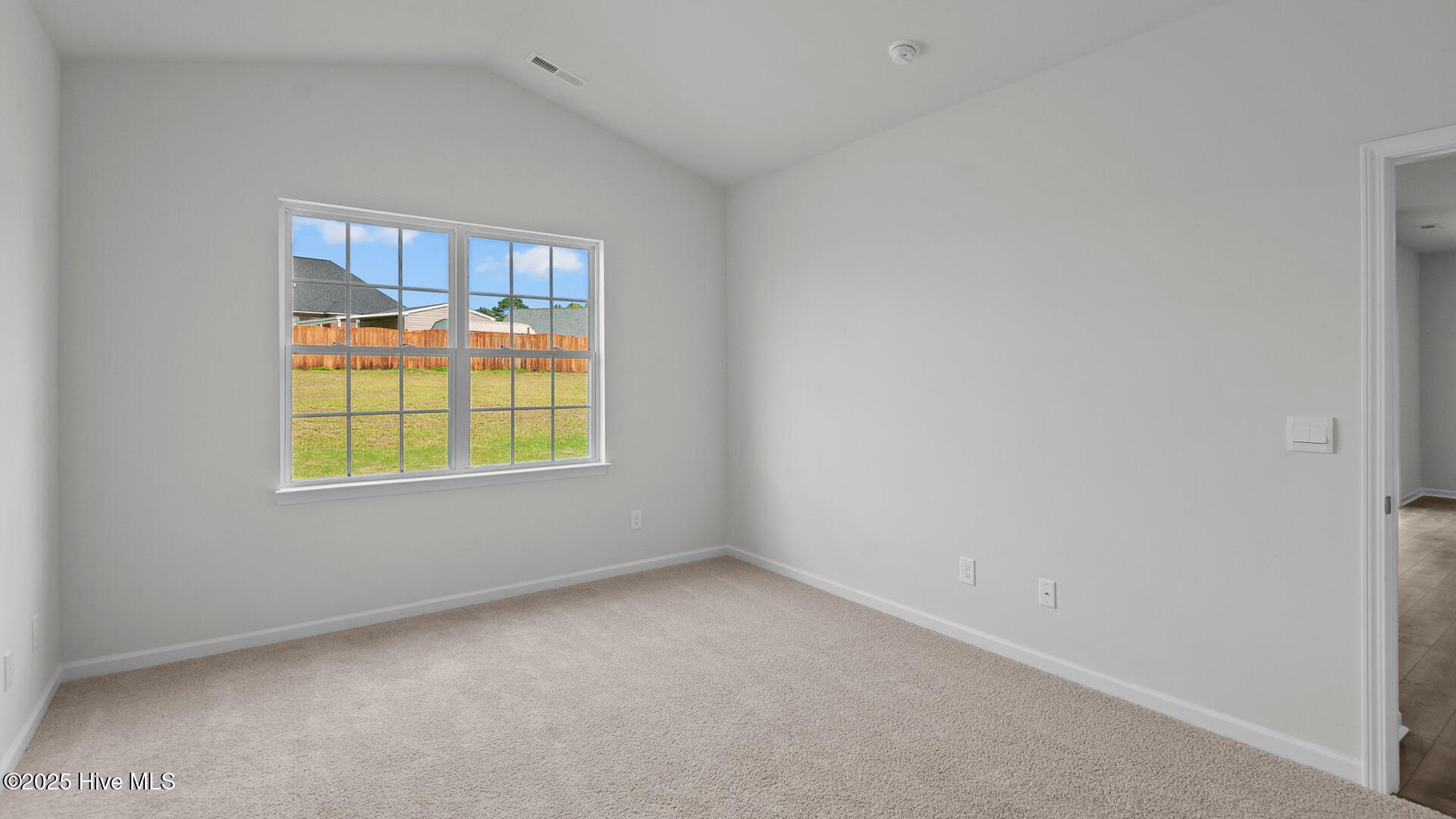 3906 Althorp Drive Property Photo 16