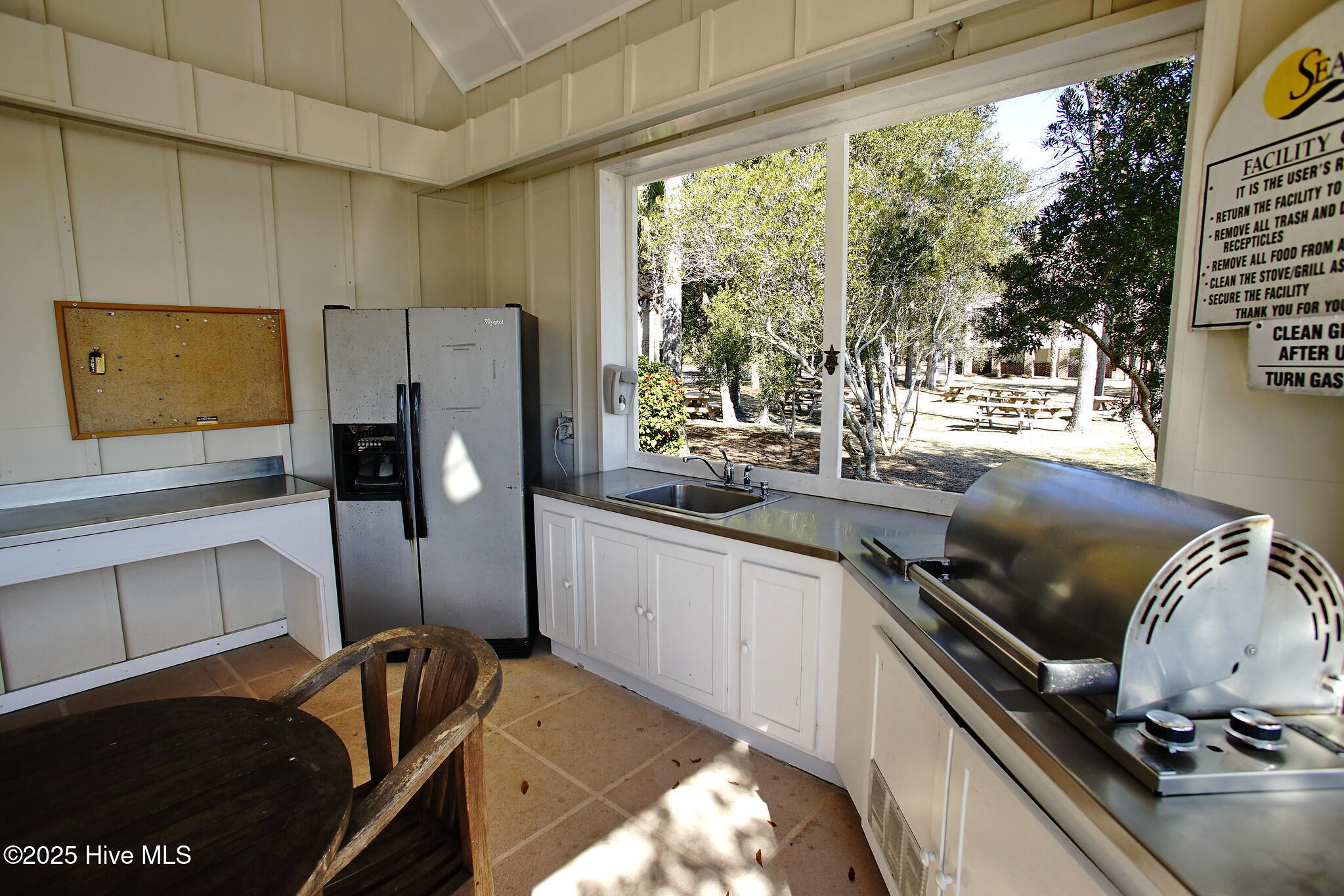 625 Edmonston Drive Property Photo 25