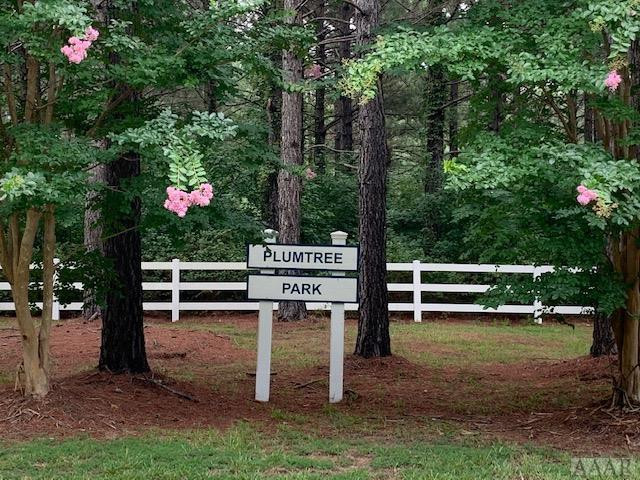 242 Plumtree Circle Property Photo 11
