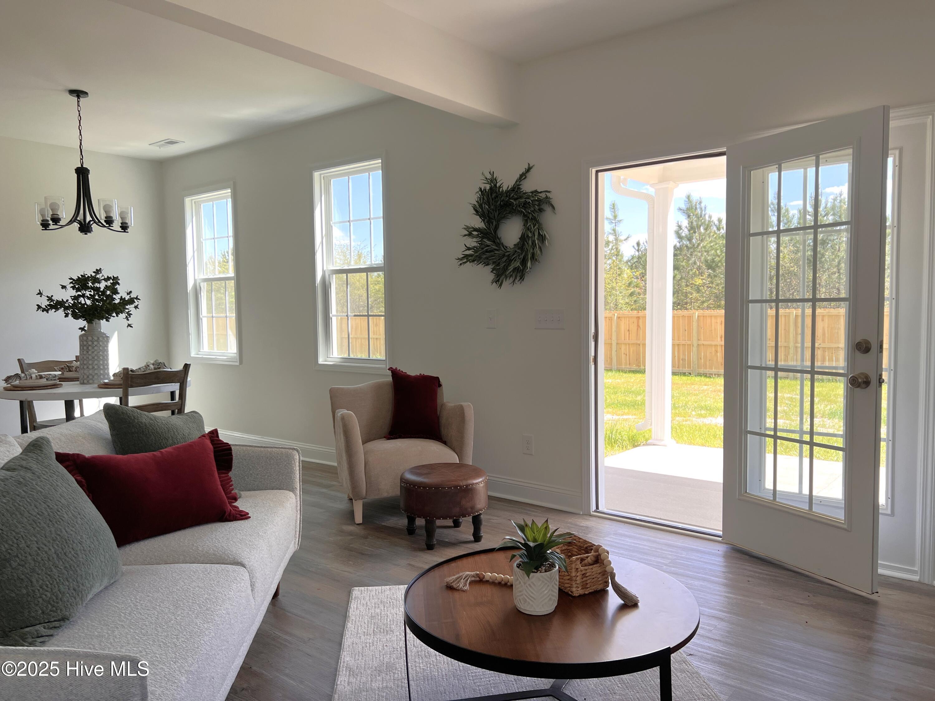 840 Archibald Way Property Photo 12