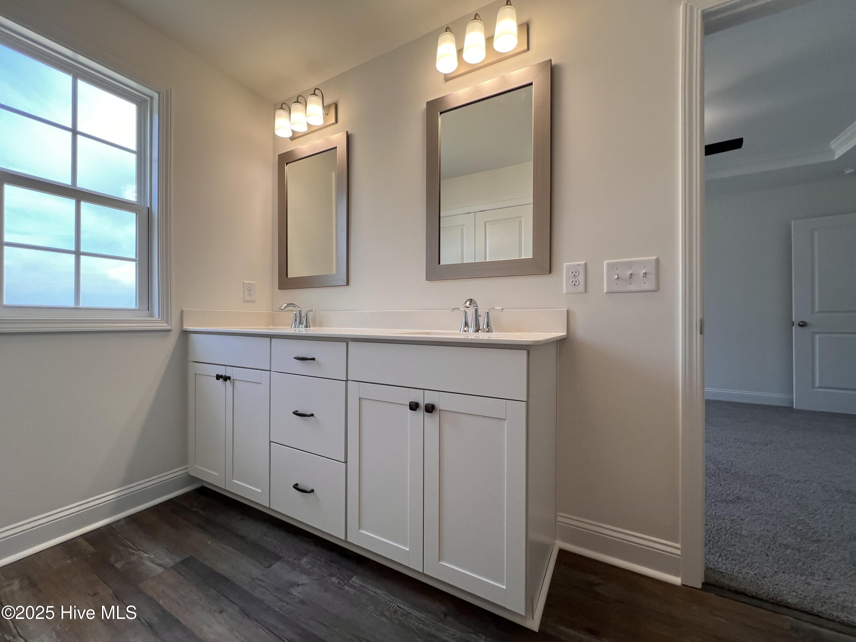 840 Archibald Way Property Photo 37