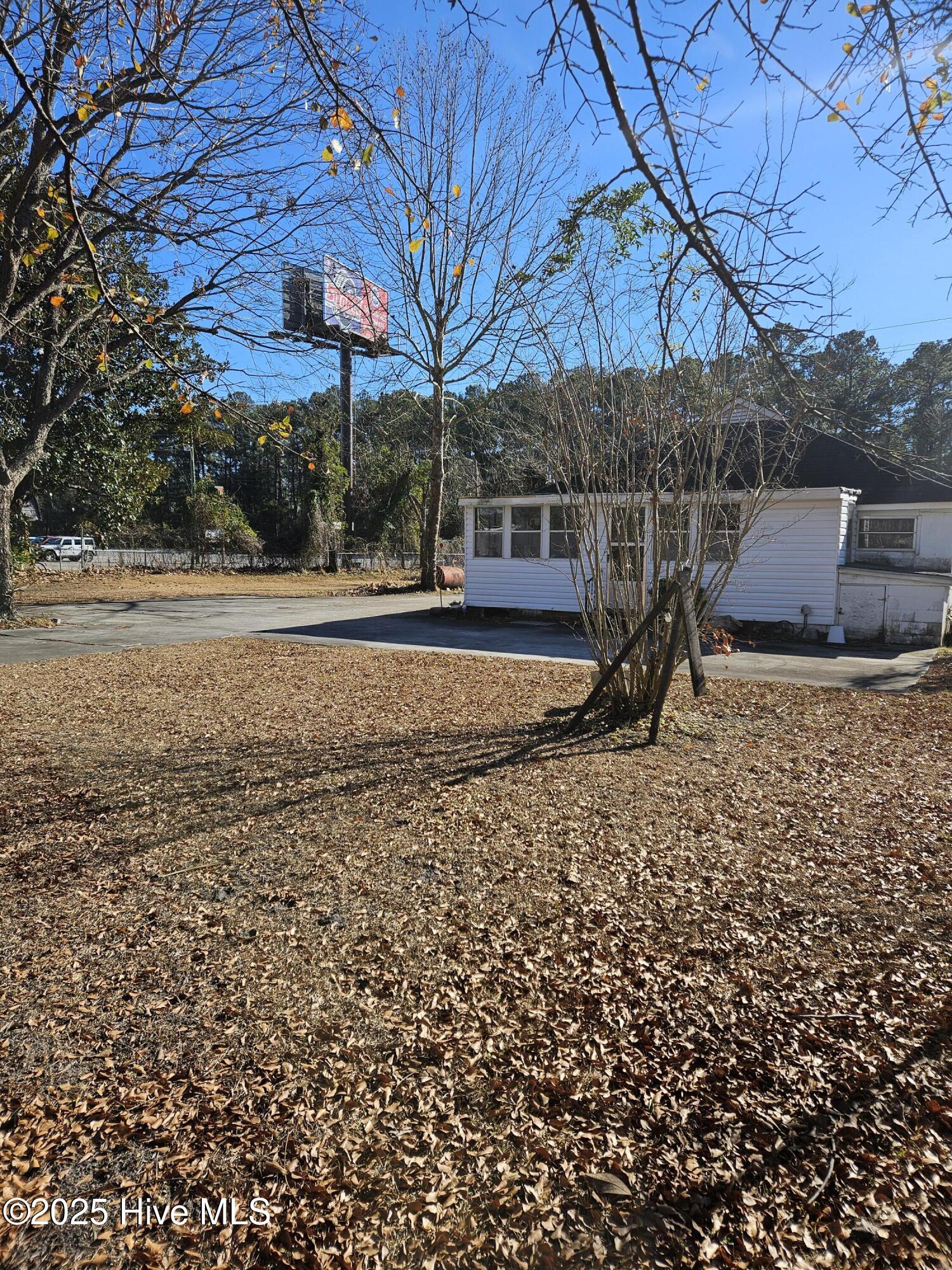 1649 Lejeune Boulevard Property Photo 4