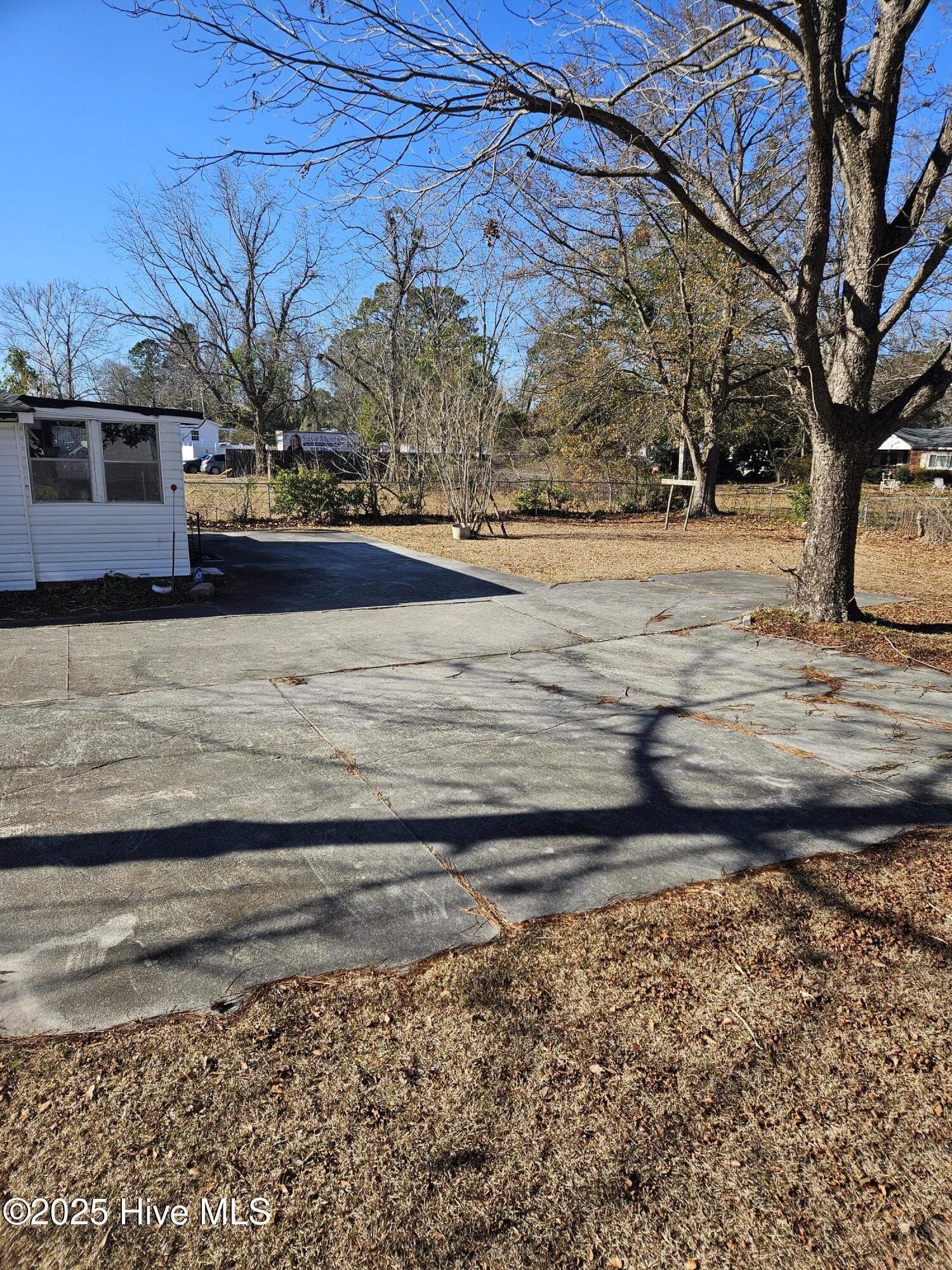 1649 Lejeune Boulevard Property Photo 8