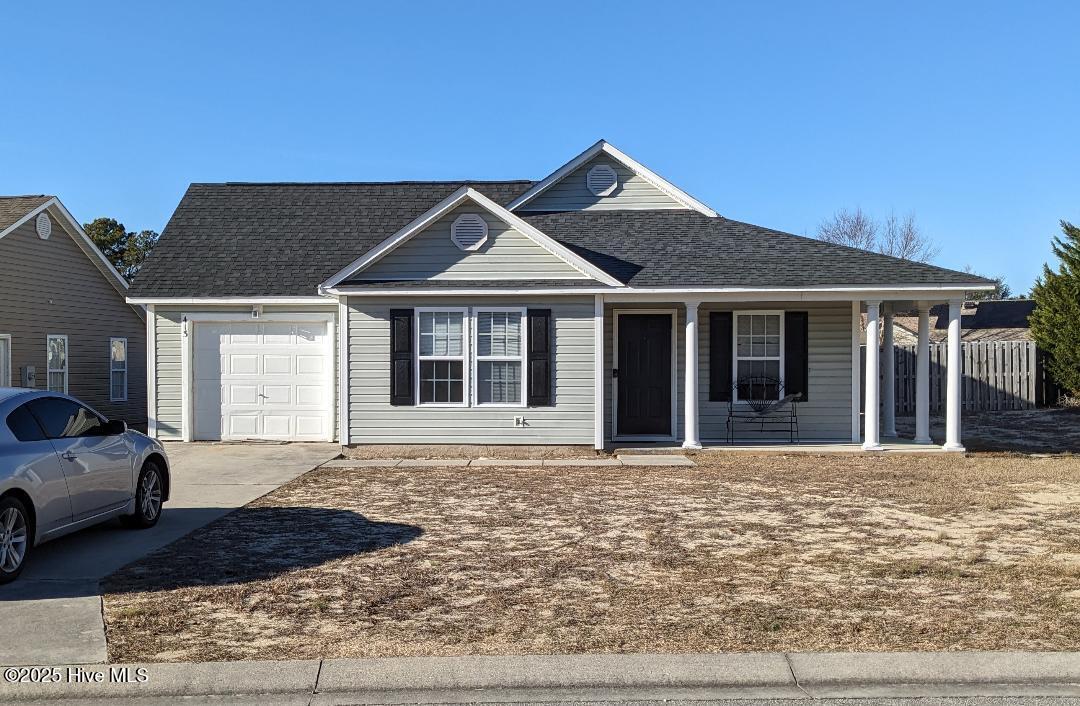 413 Brecknock Court Property Photo