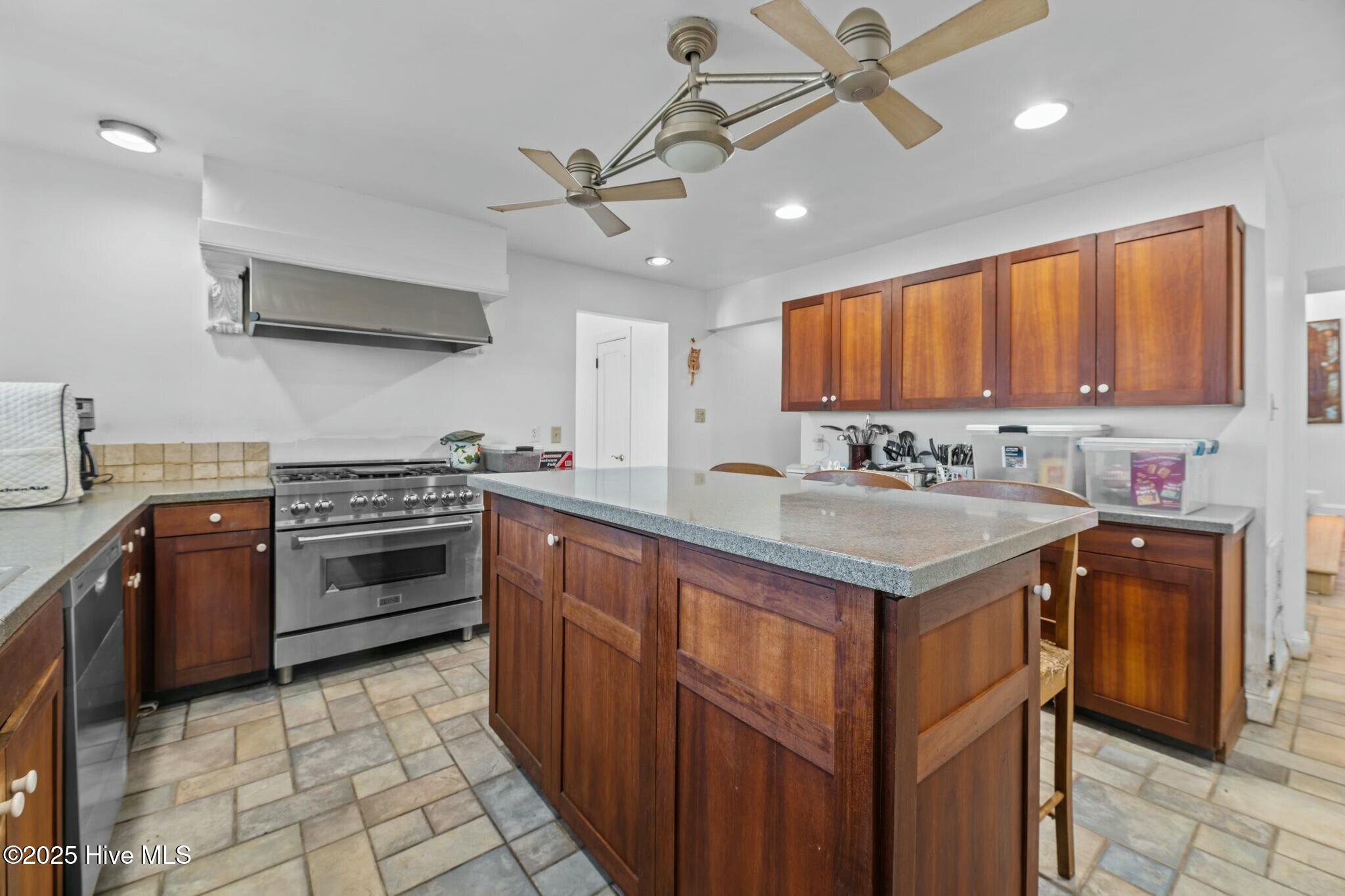 119 Bernhurst Road Property Photo 19