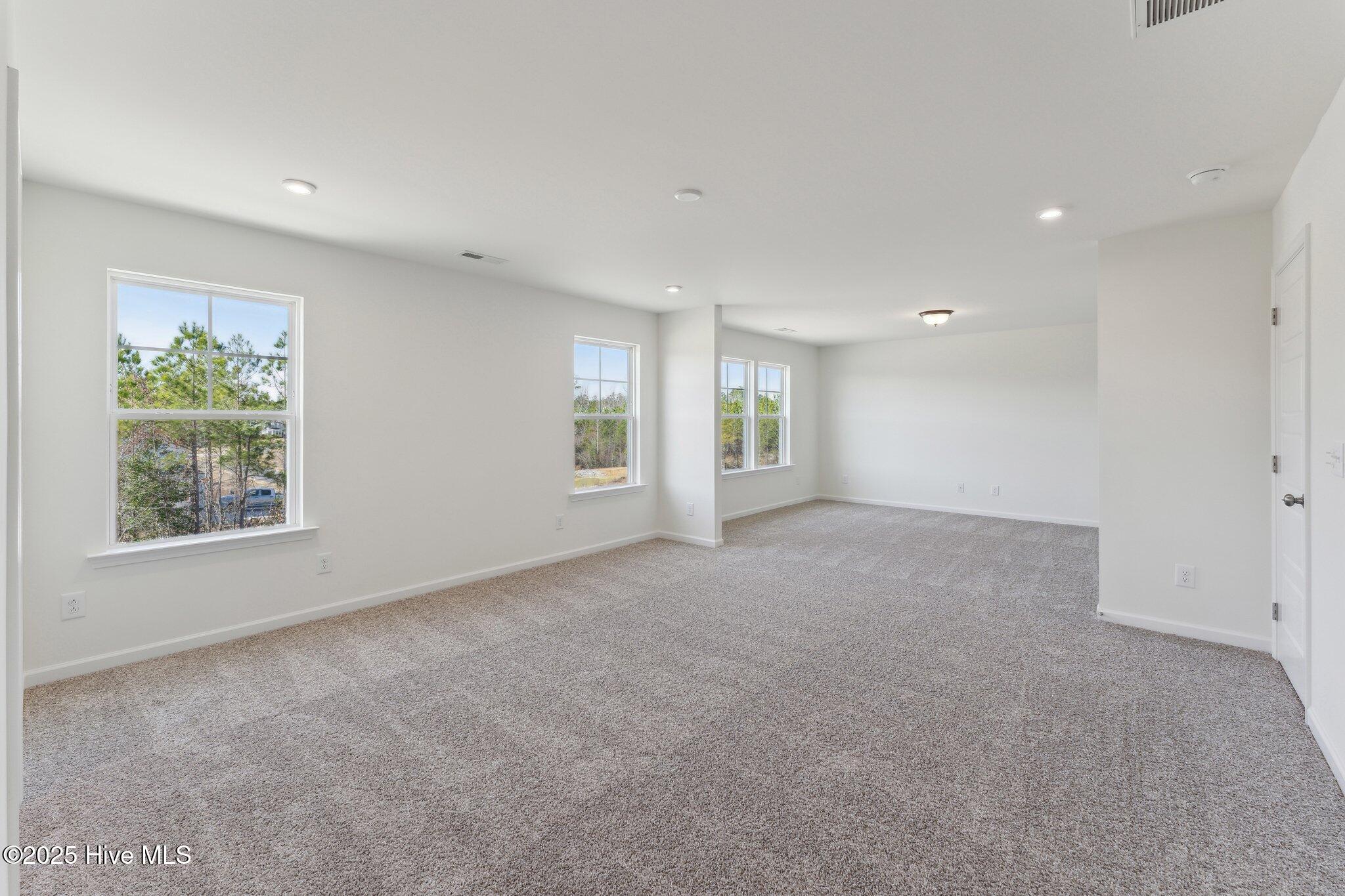 314 Enfield Drive Property Photo 14