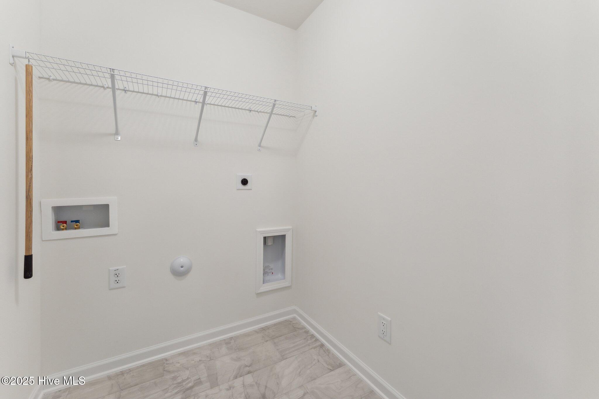 314 Enfield Drive Property Photo 23