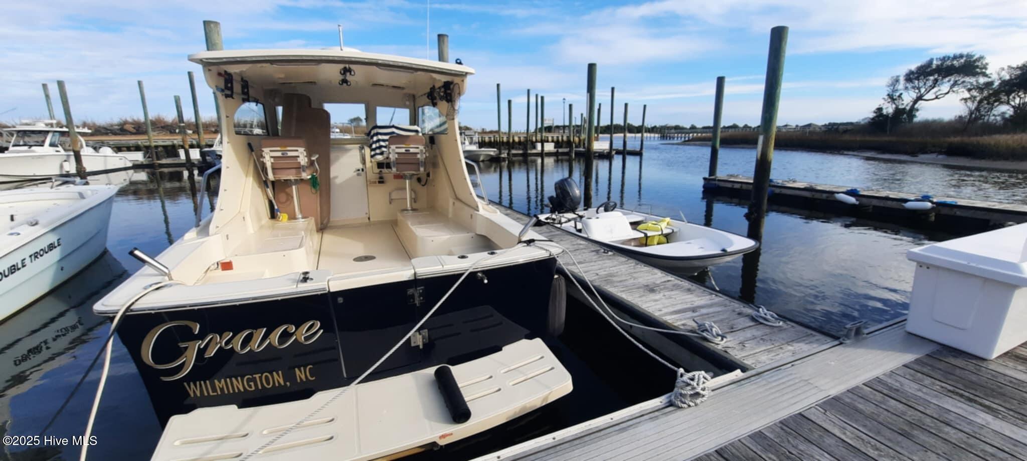 801 Paoli Court 35' Wet Slip #093 Property Photo 5