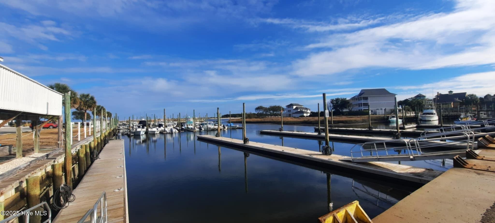 801 Paoli Court 35' Wet Slip #093 Property Photo 6