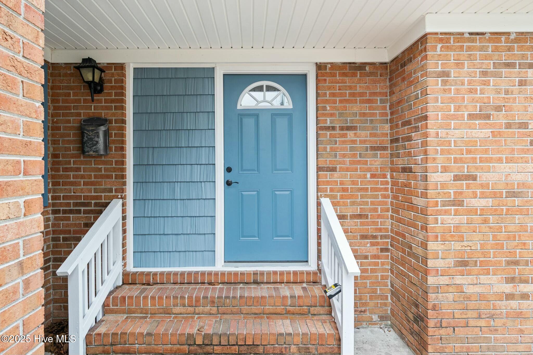1759 Stone Chimney Road Property Photo 3