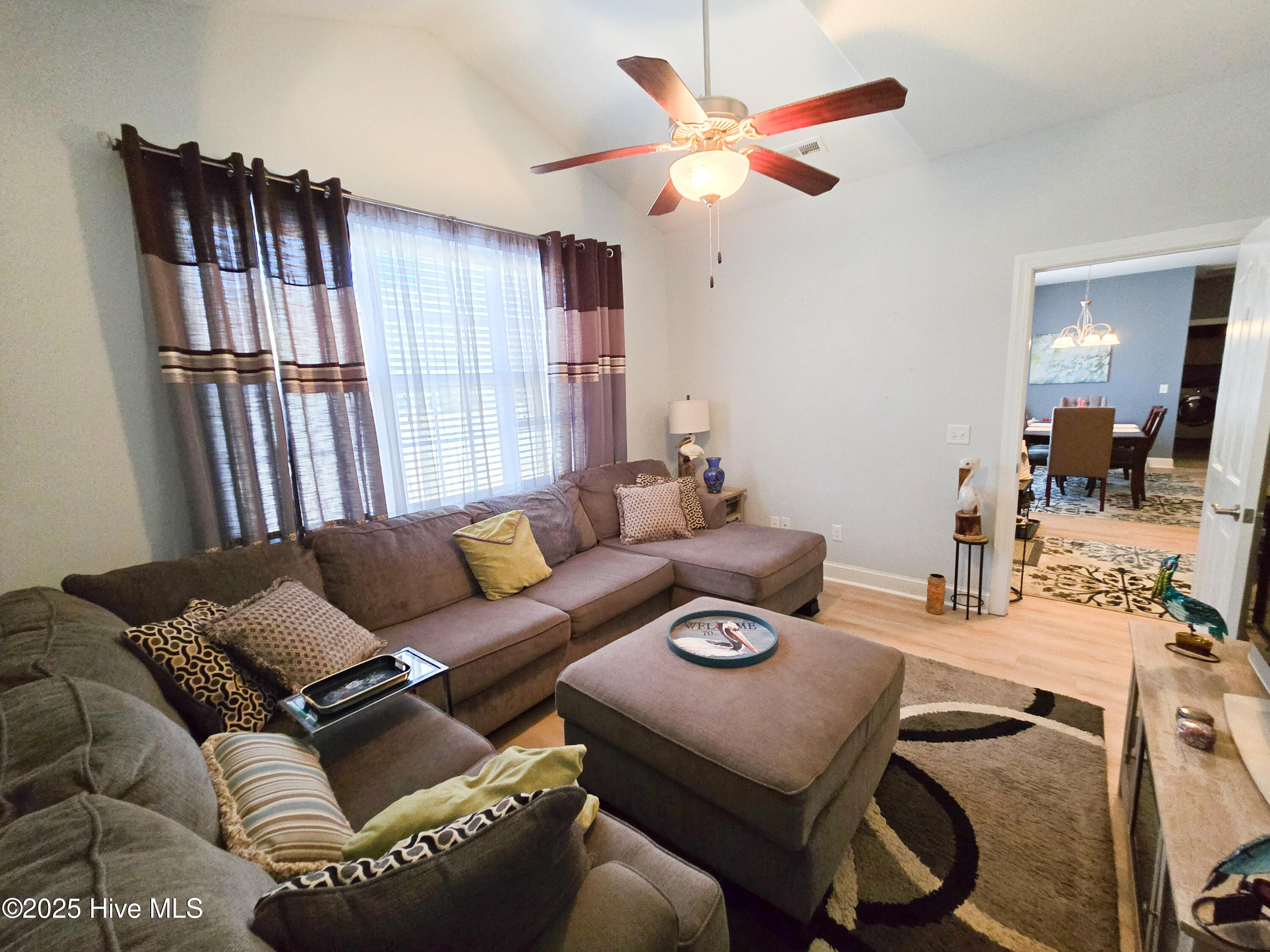 215 Oak Grove Circle Property Photo 21