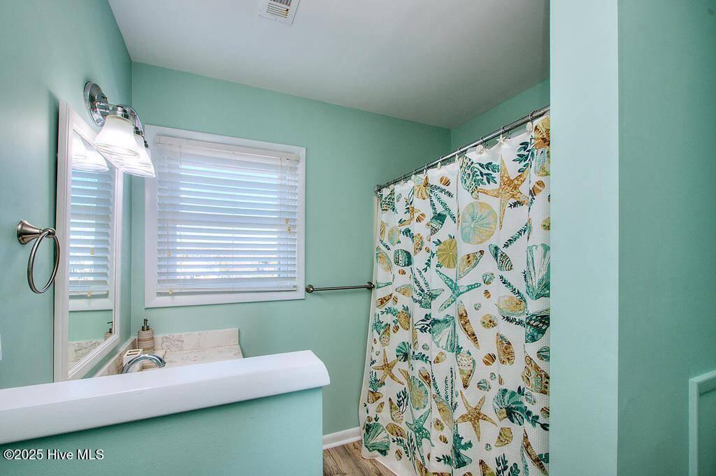 129 W Beach Drive Property Photo 27