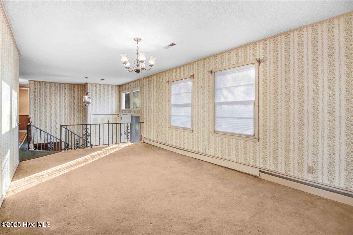 102 Circle Drive Property Photo 14