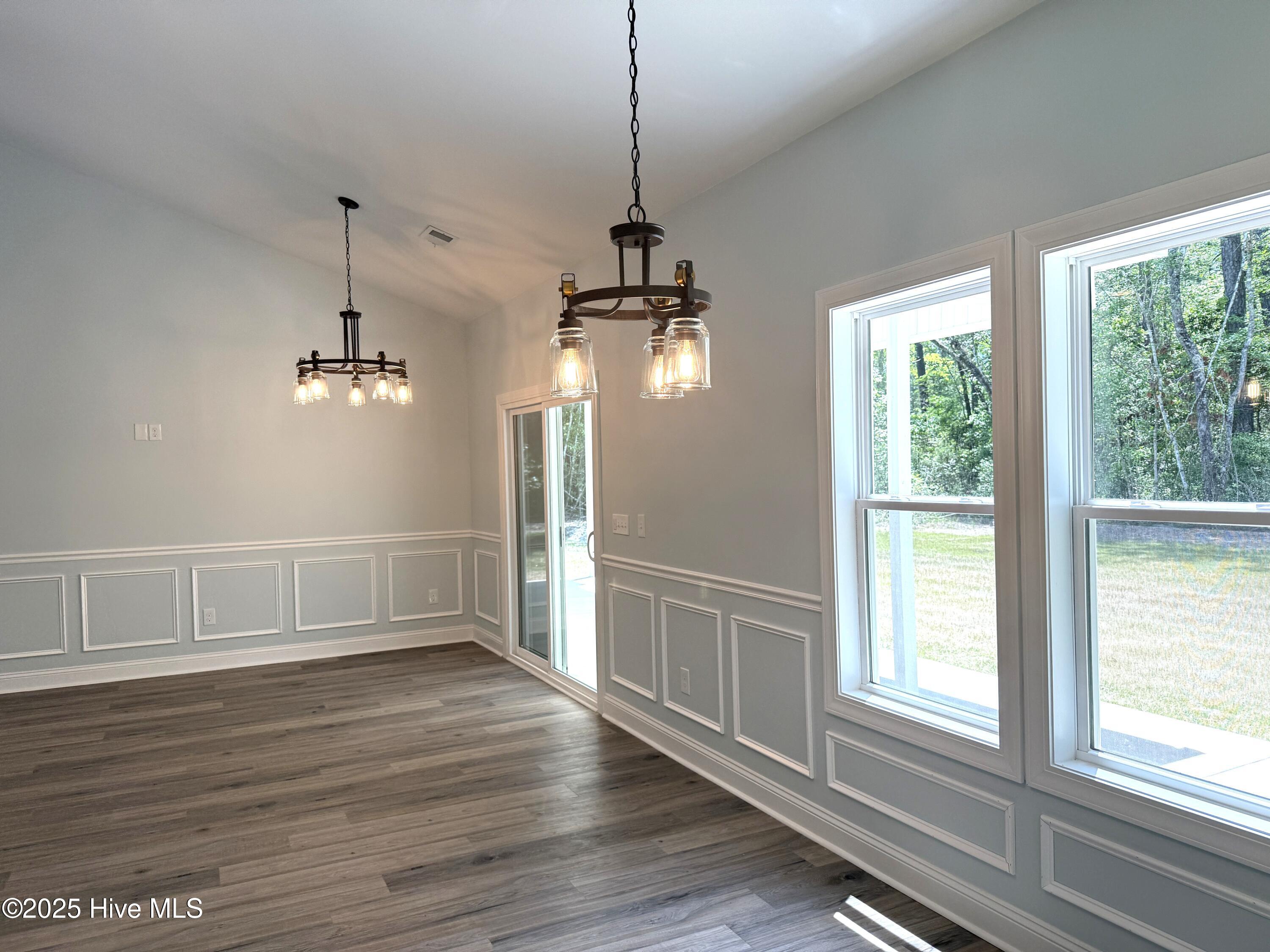 657 Boundary Loop Property Photo 9