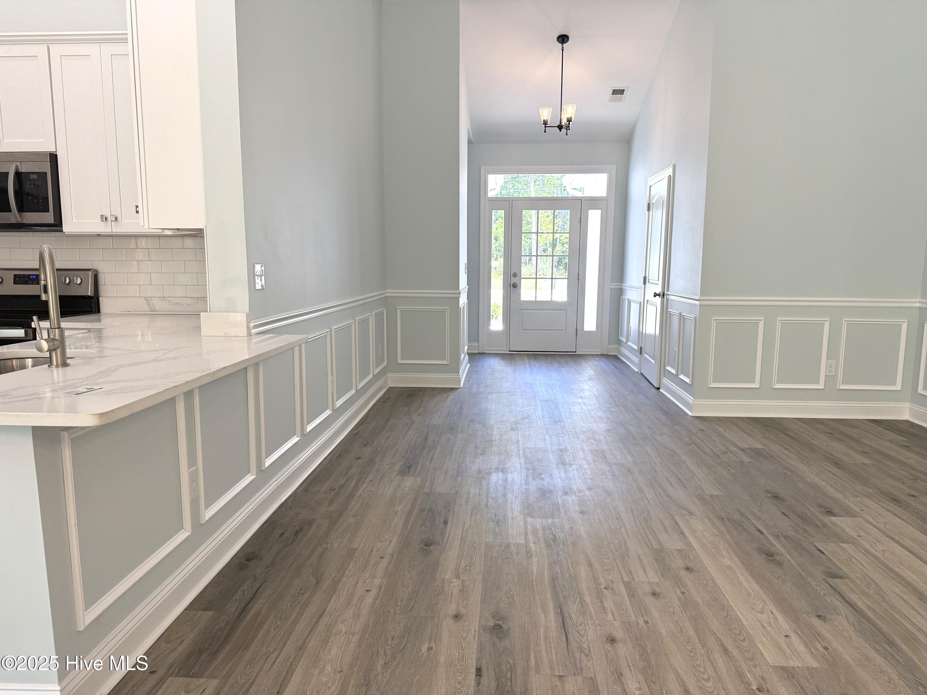657 Boundary Loop Property Photo 11