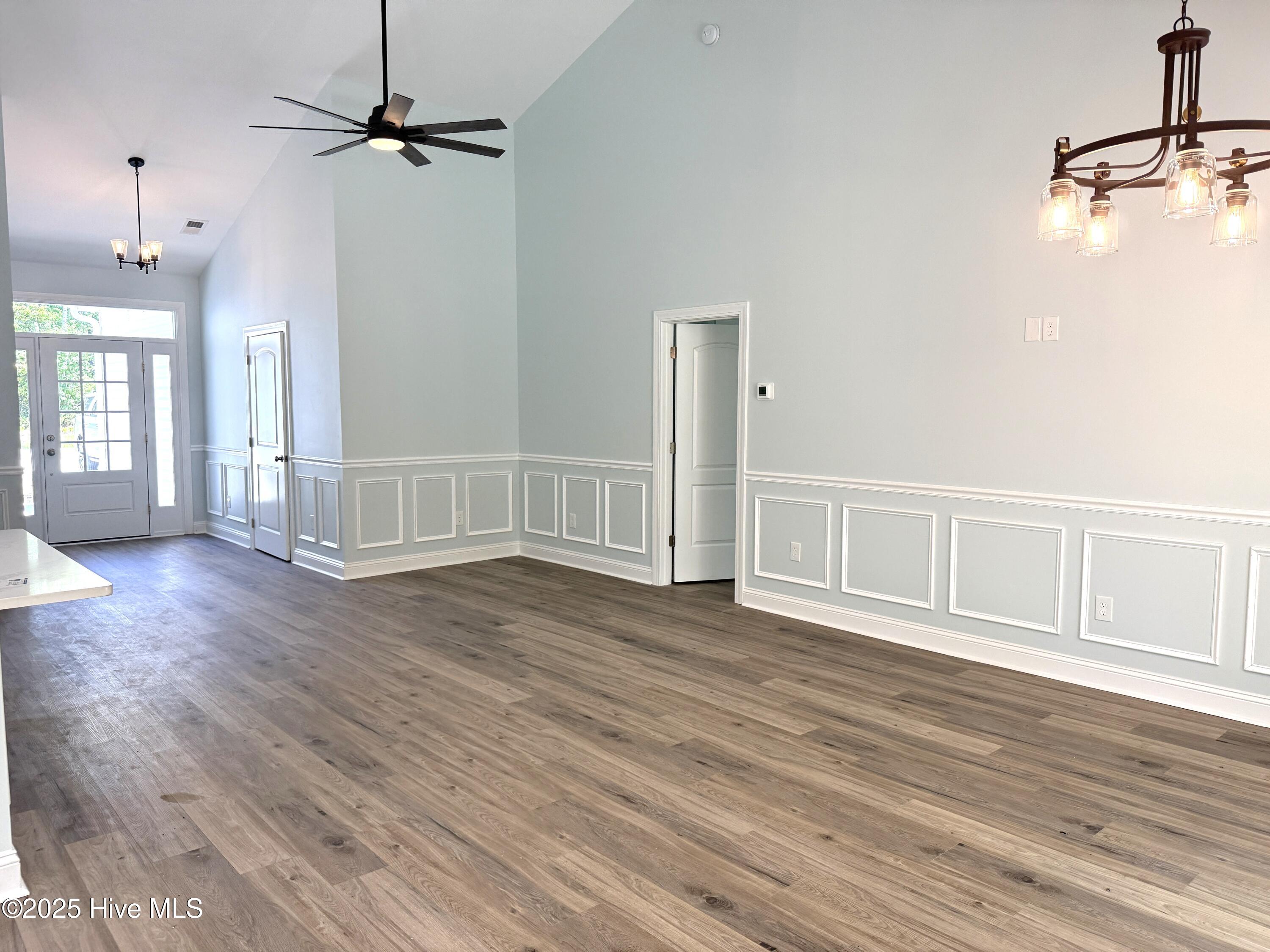 657 Boundary Loop Property Photo 12