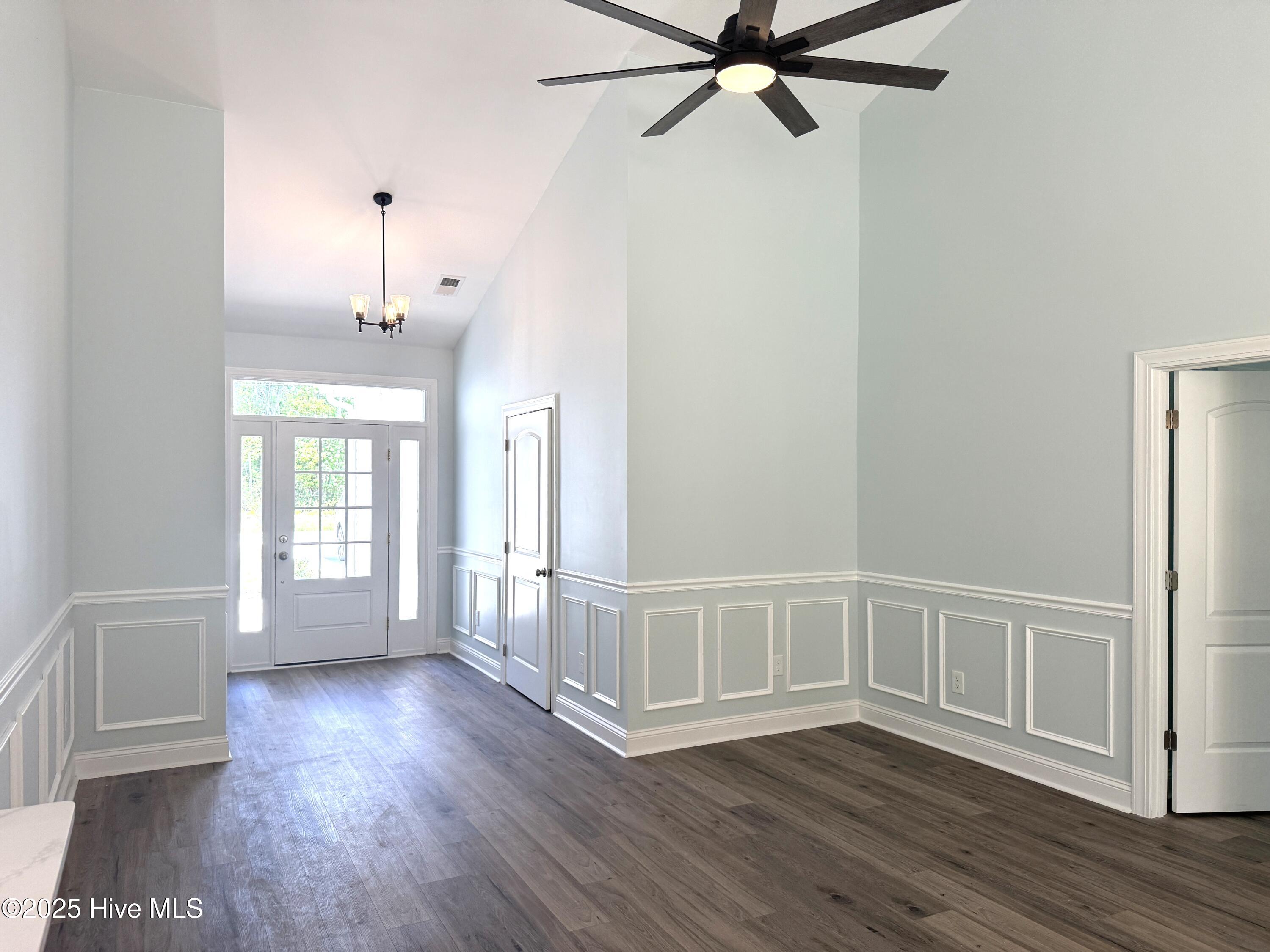 657 Boundary Loop Property Photo 14