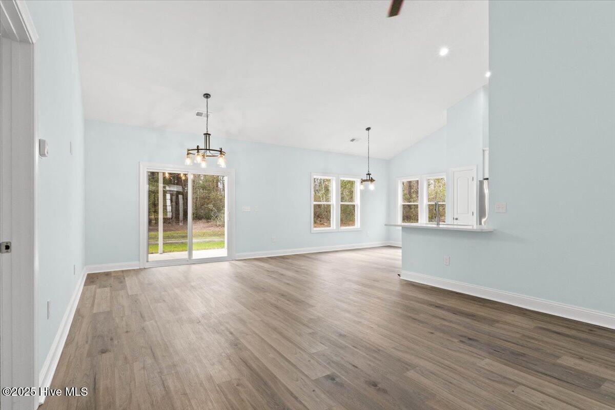 657 Boundary Loop Property Photo 19